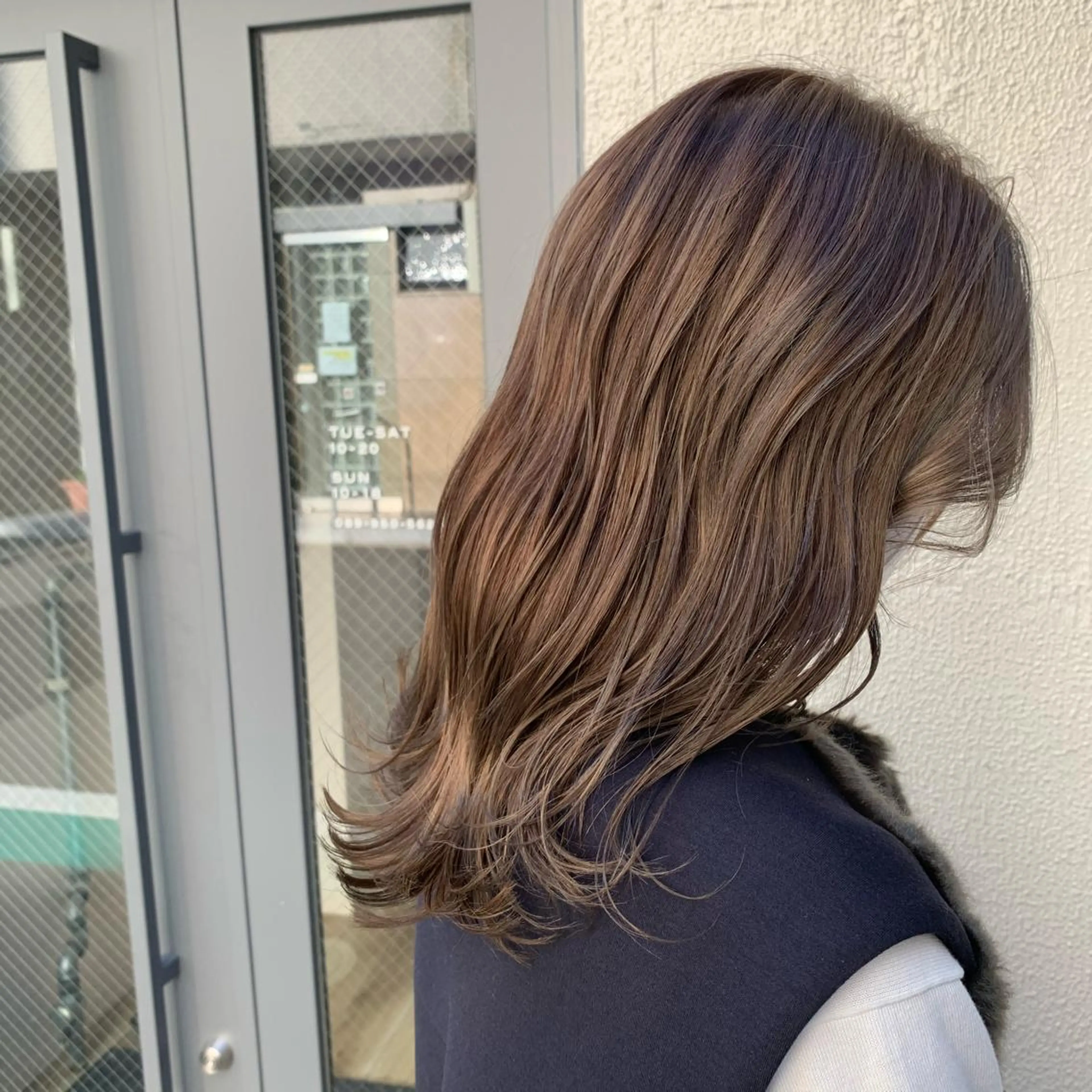 セミロング 西岡 優太のヘアスタイル