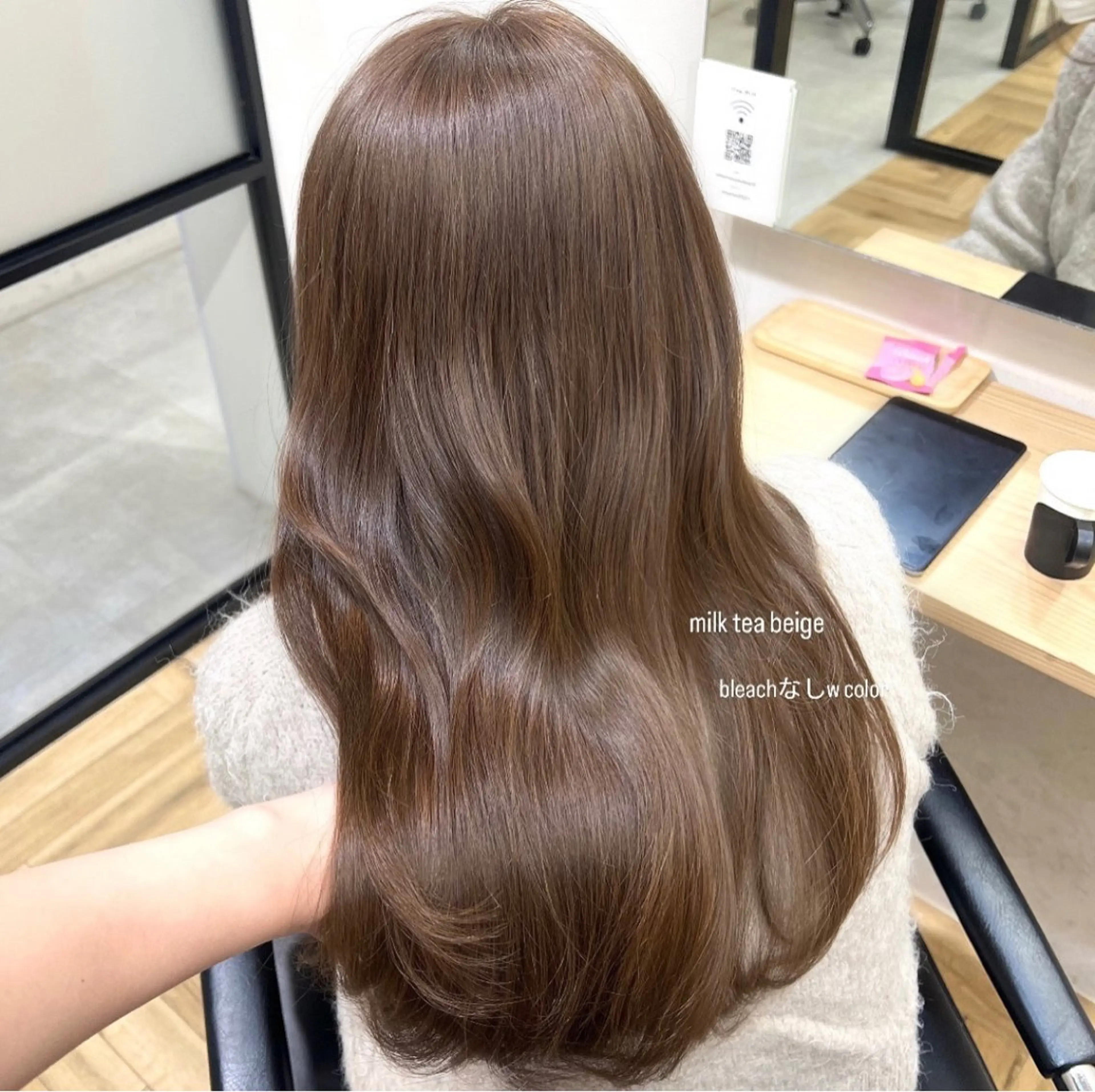 セミロング カラー パーマ ヘアアレンジ カット ヘアカラー トリートメント 前川 朋香のヘアスタイル