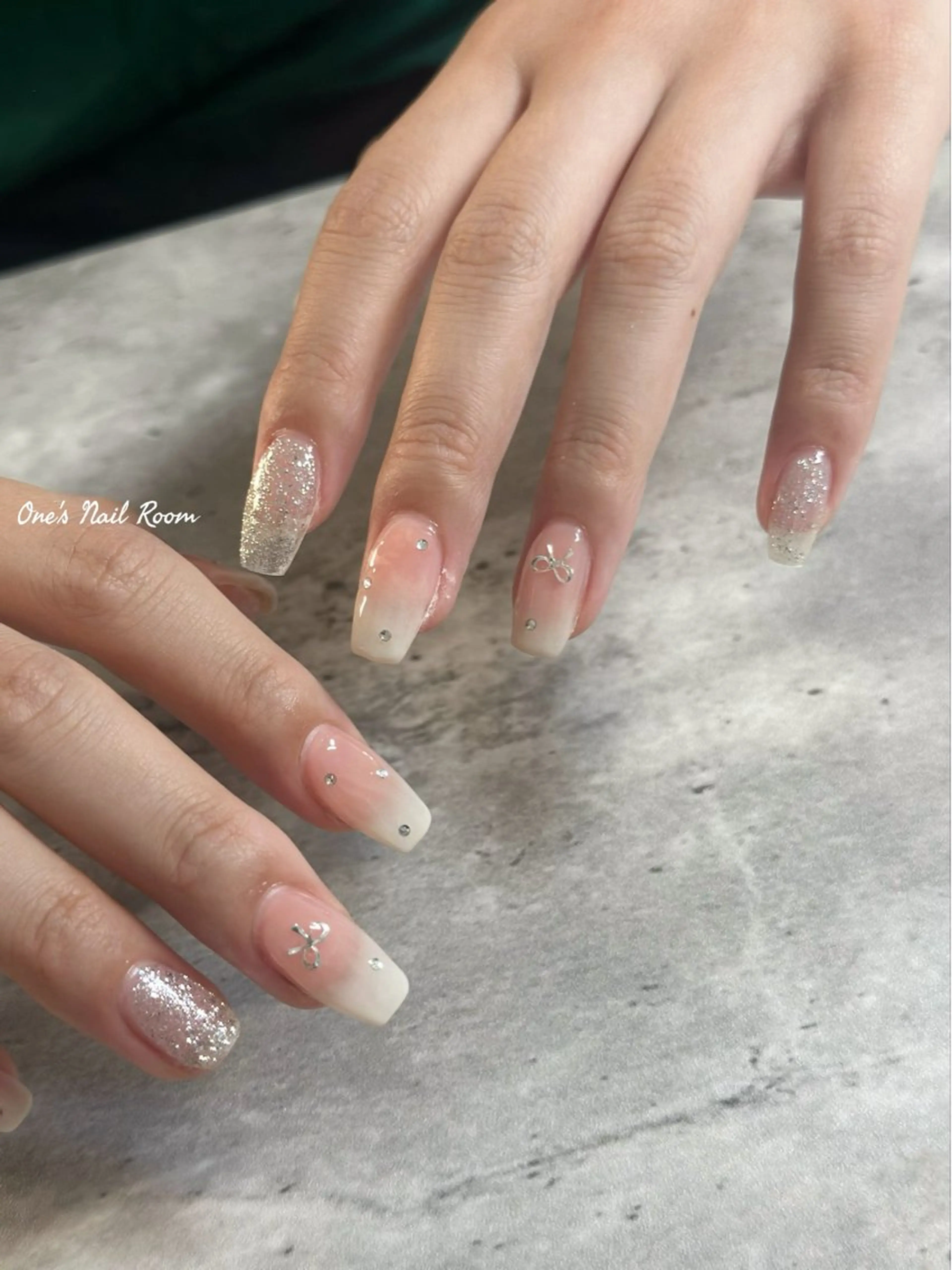 ネイル ハンドネイル One's Nail Roomのネイルデザイン