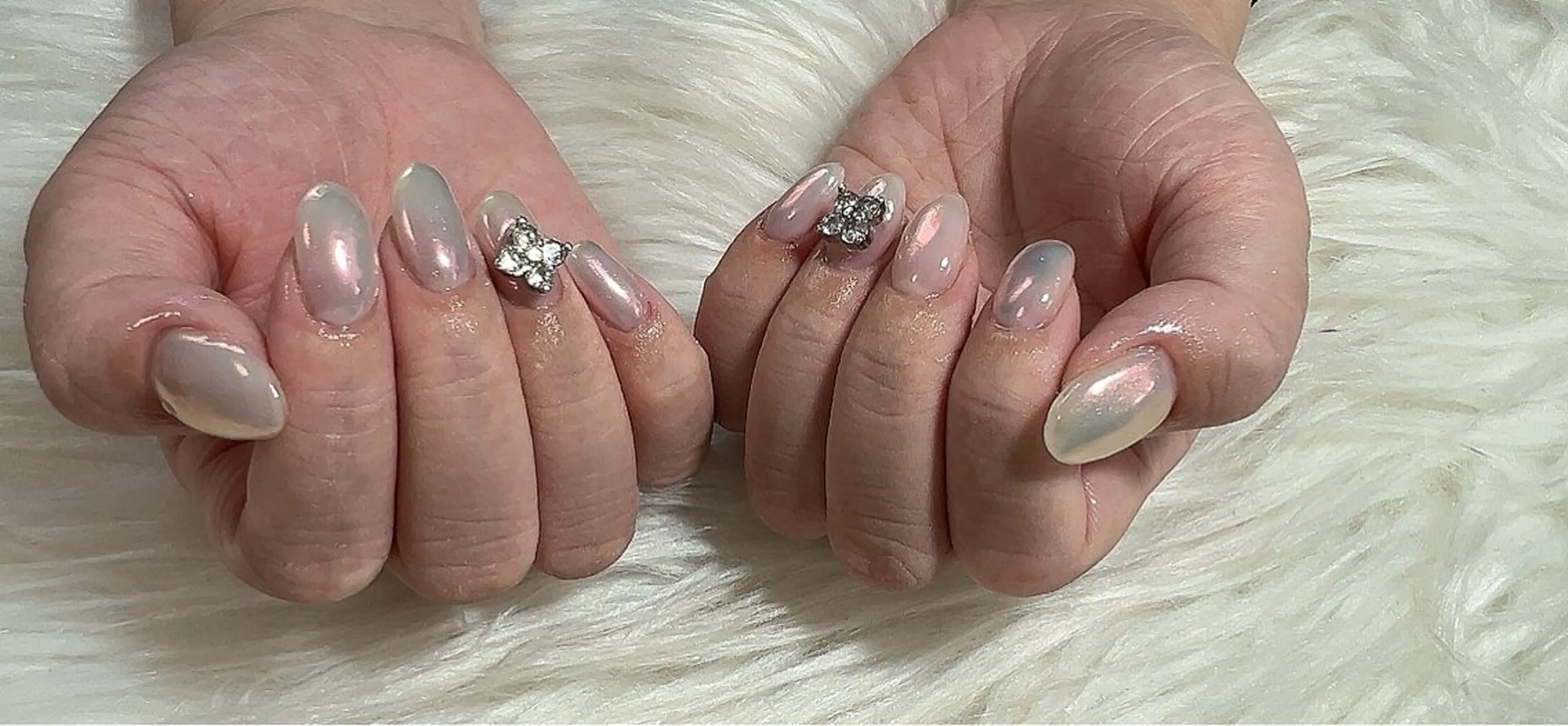 ネイル ミラーネイル ハンドネイル Ruana Nailのネイルデザイン