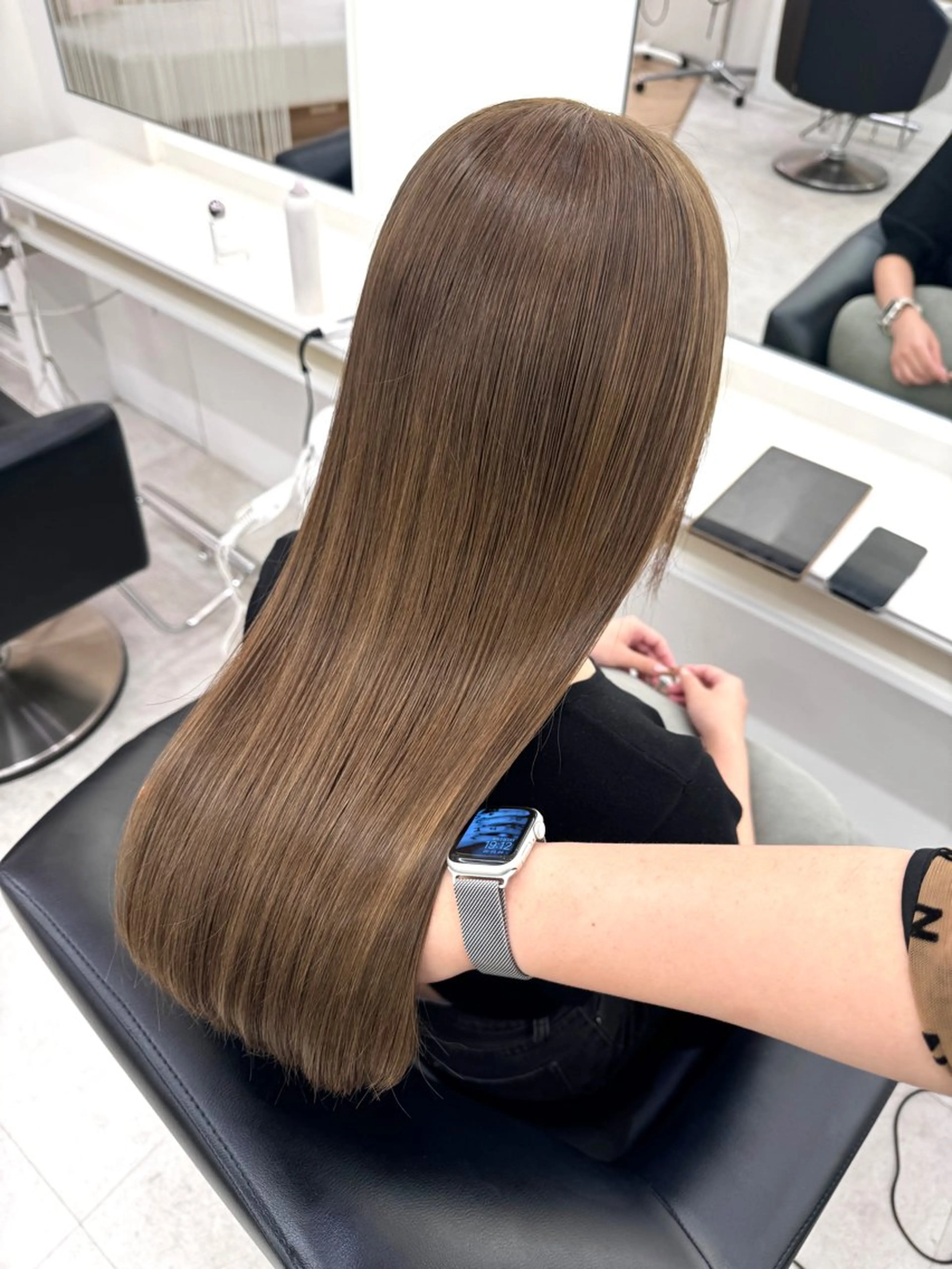 ロング カラー カット ヘアカラー ParveMix NANOのヘアスタイル