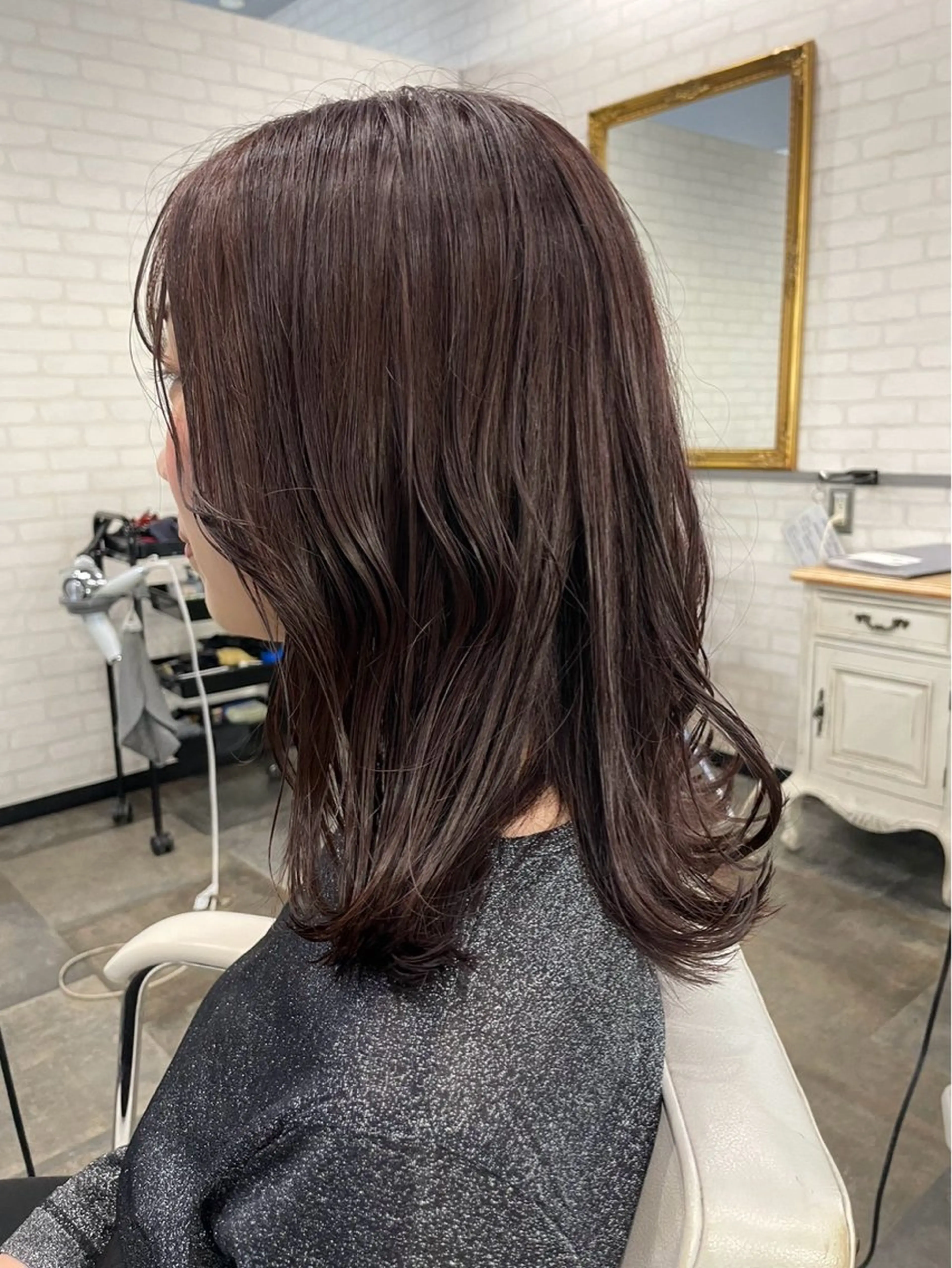 ミディアム ボブレイヤー ミディアムパーマ ミストバング ボブ ハイライト カット ヘアカラー トリートメント The Apartment of Solon Citta 船橋609所属・髪質改善/美髪/個室 /マンツーマン/ハラのヘアスタイル