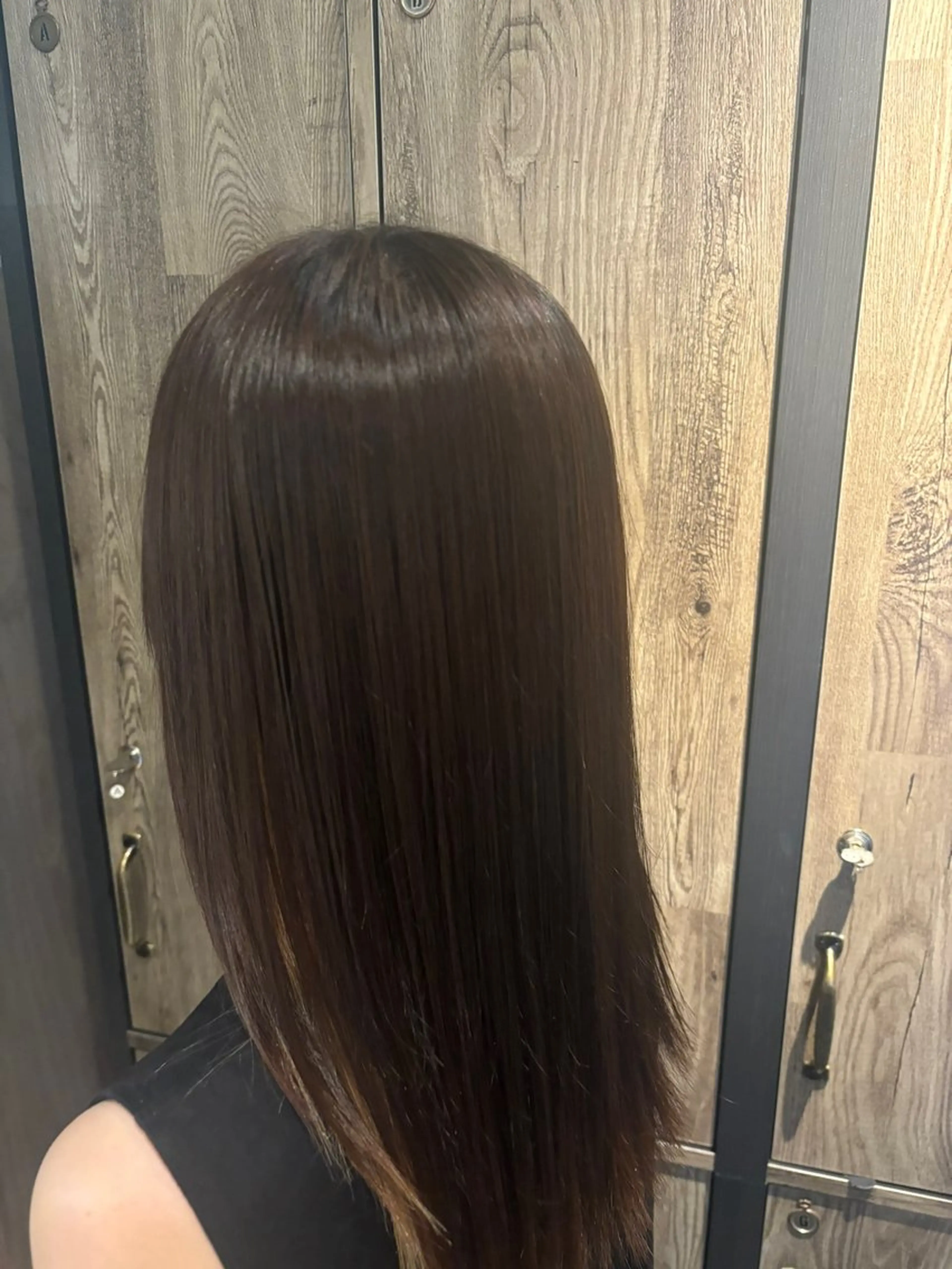 ミディアム カット 縮毛矯正 トリートメント Nafie hair design 町田店所属・✨髪質改善✨ 矢萩和哉のヘアスタイル