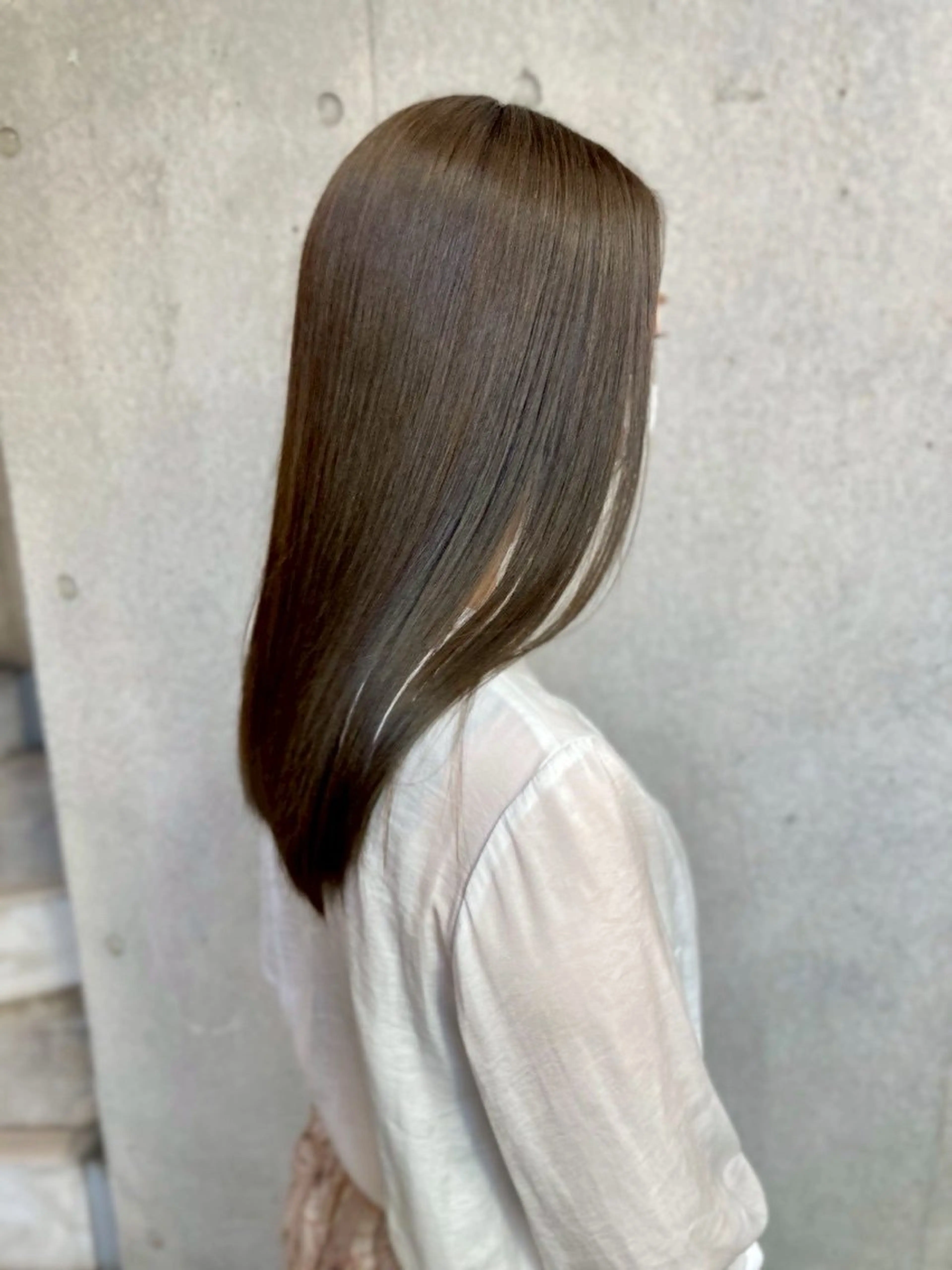 カラー misato 🩶カラーモデル募集のヘアスタイル