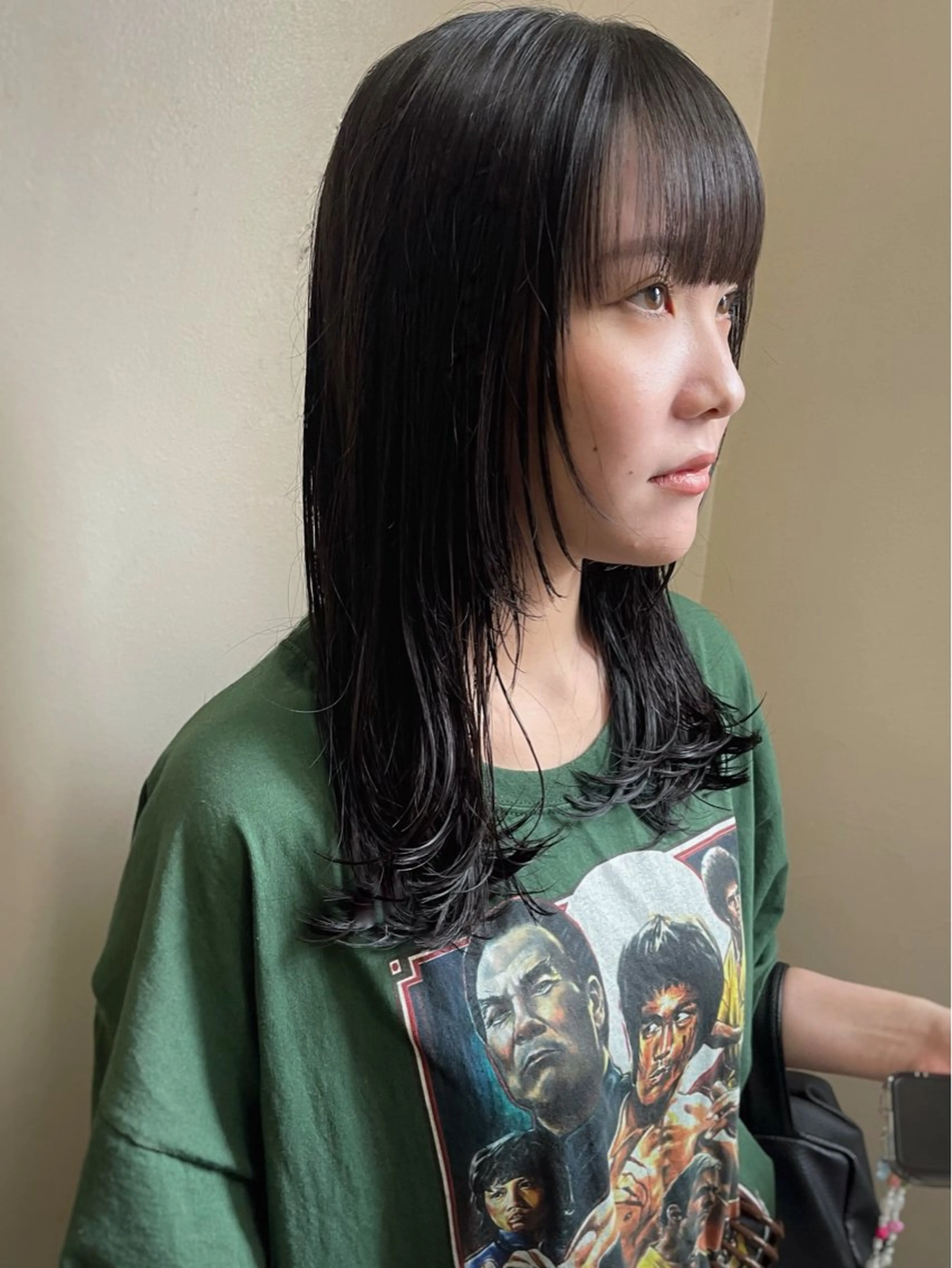 セミロング カラー 顔まわりレイヤー 顔周りカット レイヤーカット カット トリートメント ヘアセット 安部佑哉/ハイトーン /レイヤー/グランジのヘアスタイル