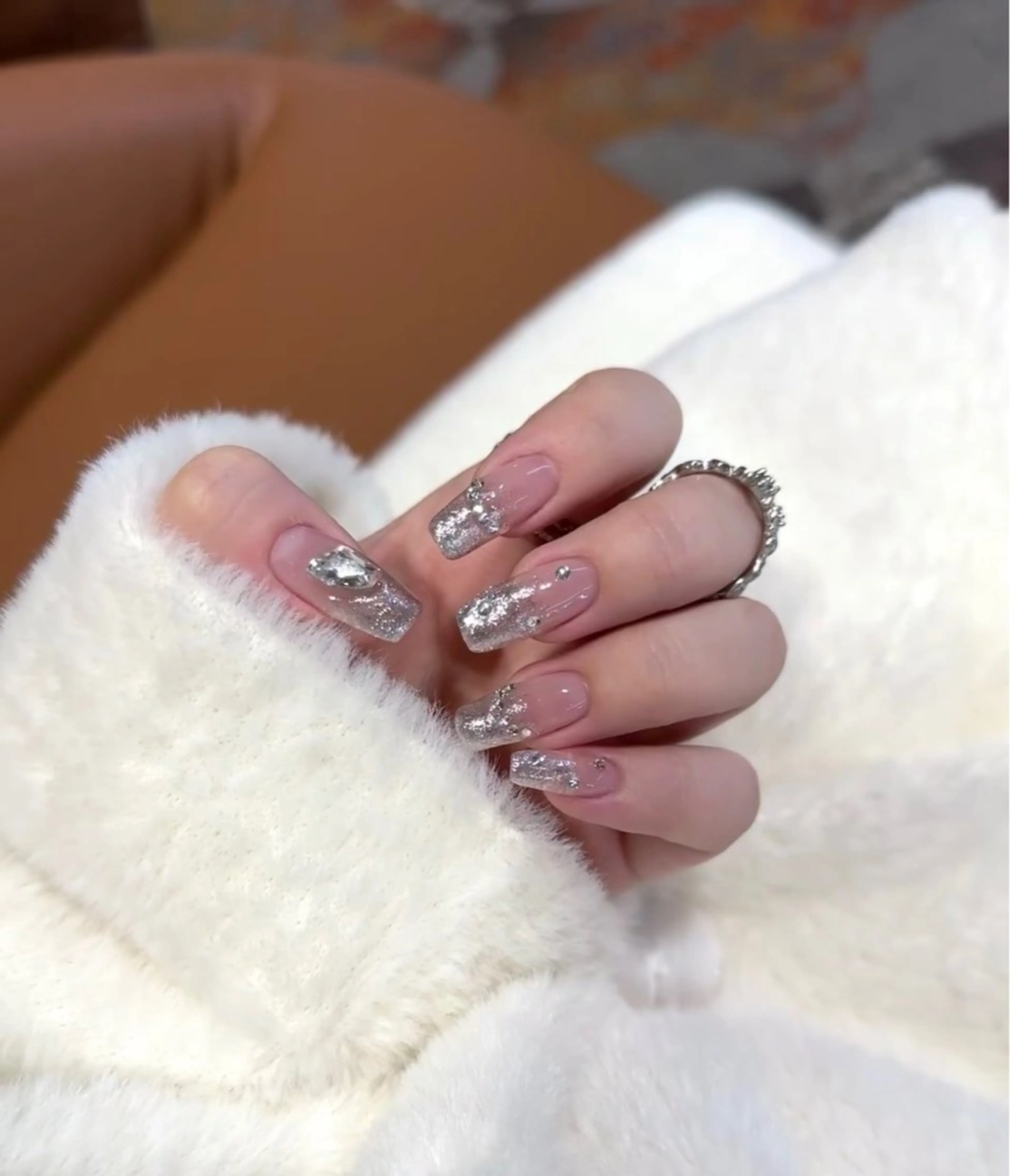 ネイル ジェルネイル ハート 韓国ネイル ニュアンスネイル オフィスネイル Niko nailサロンのネイルデザイン