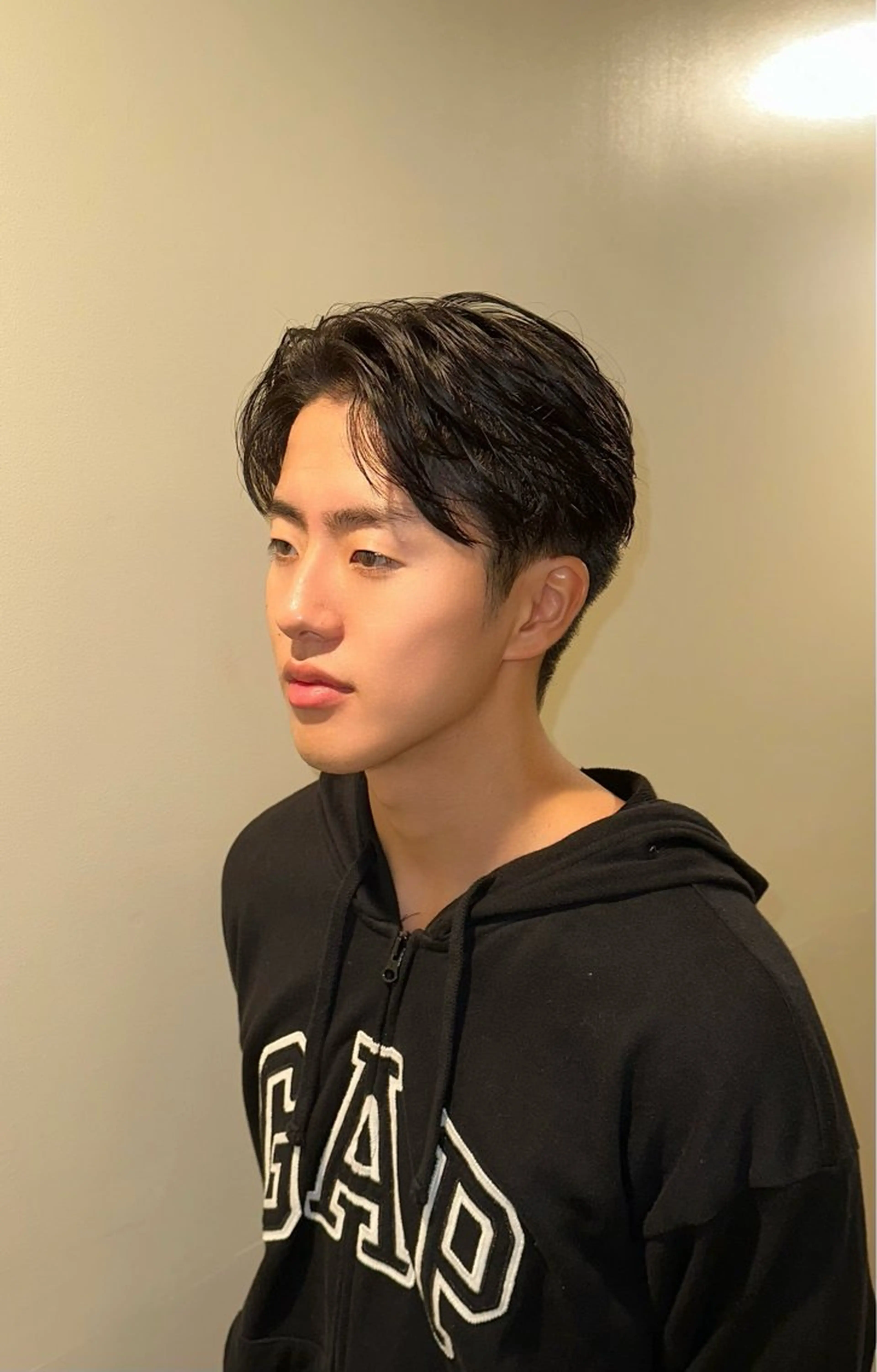 メンズ センターパート PISM 銀座所属・大野 颯平のヘアスタイル