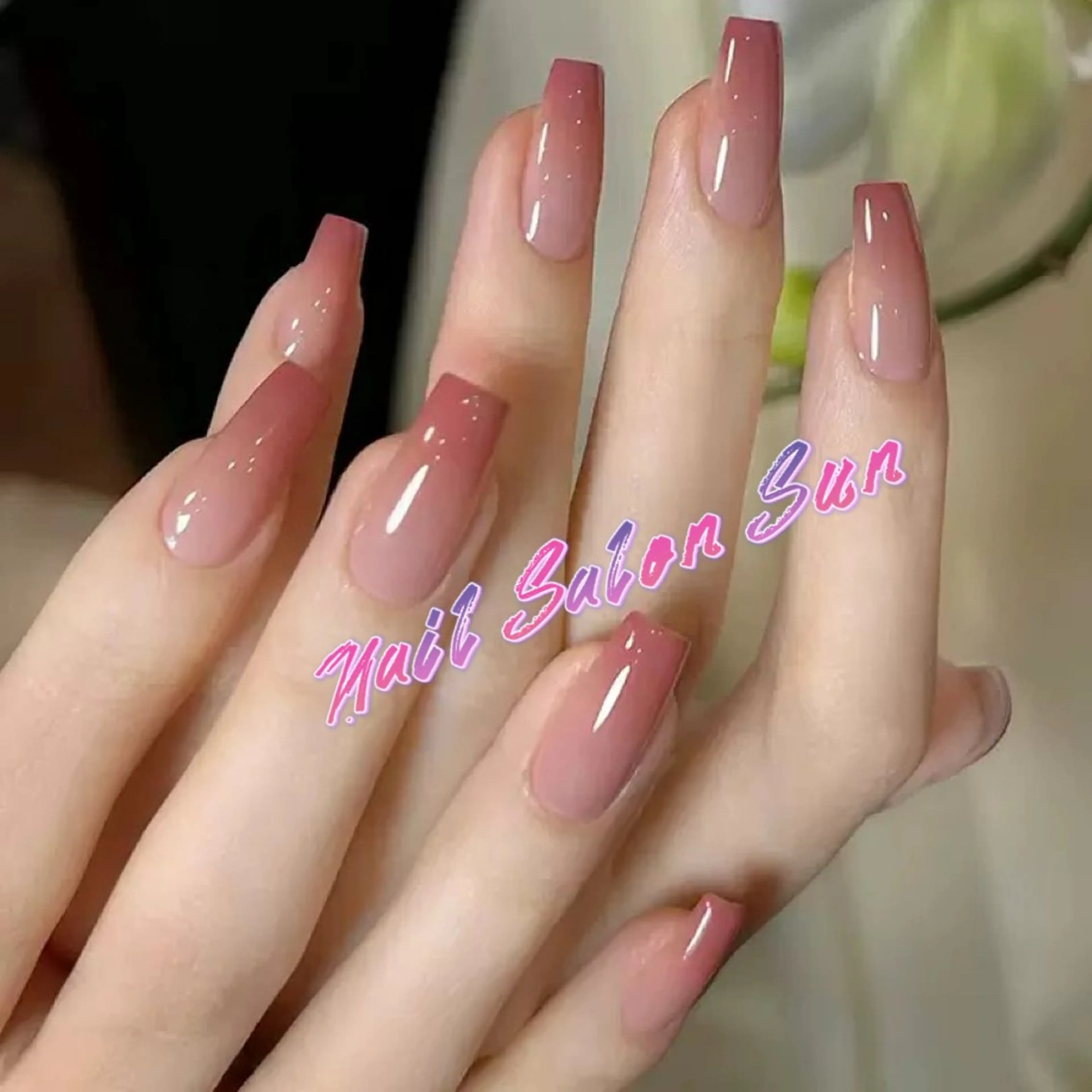 ネイル 長さ出し ハンドネイル サン ネイルサロンのネイルデザイン