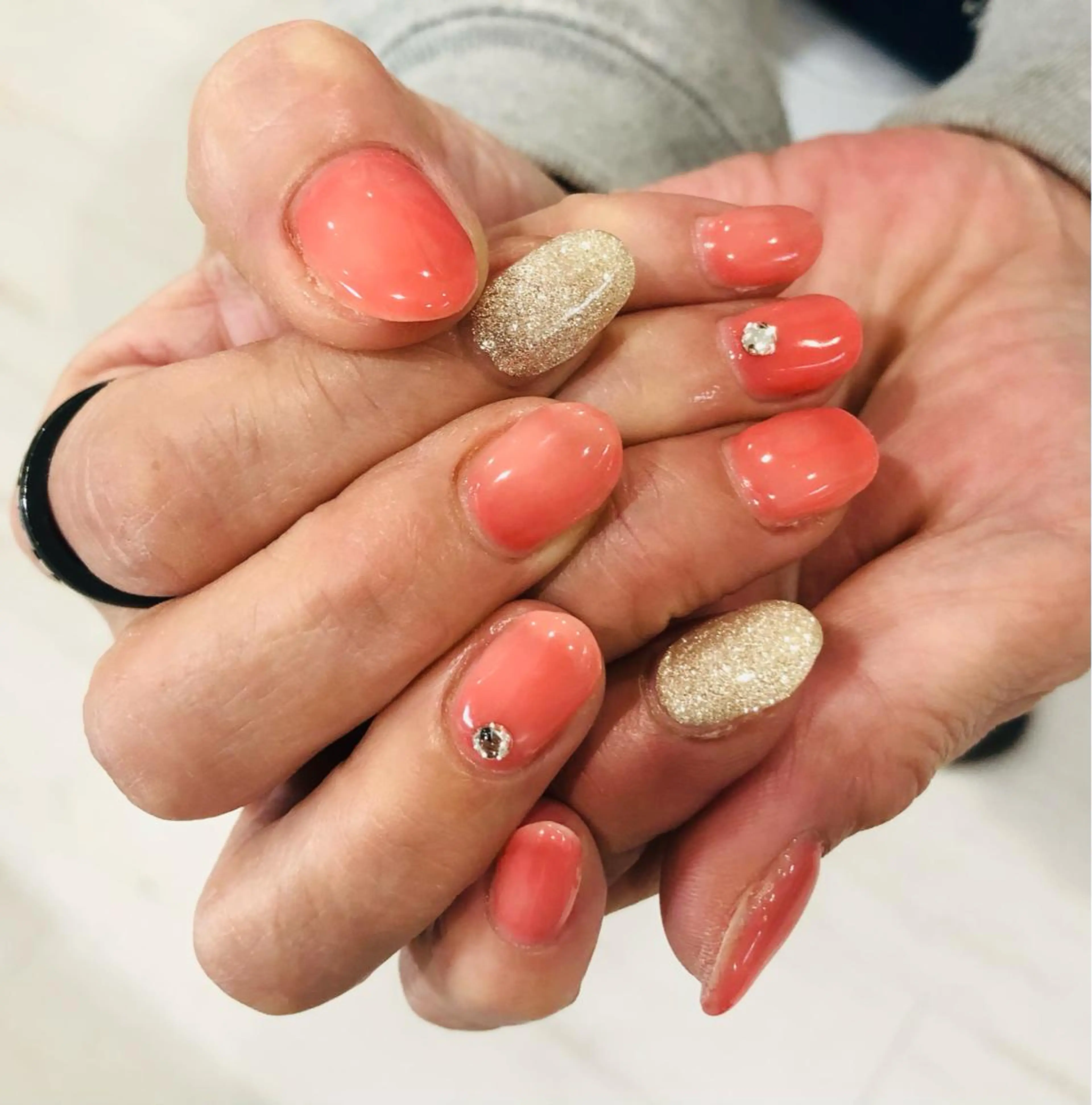 ネイル ラメ(グリッター) マグネットネイル ワンカラーネイル ストーンネイル H3(エイチスリー)所属・H3 hitoのネイルデザイン