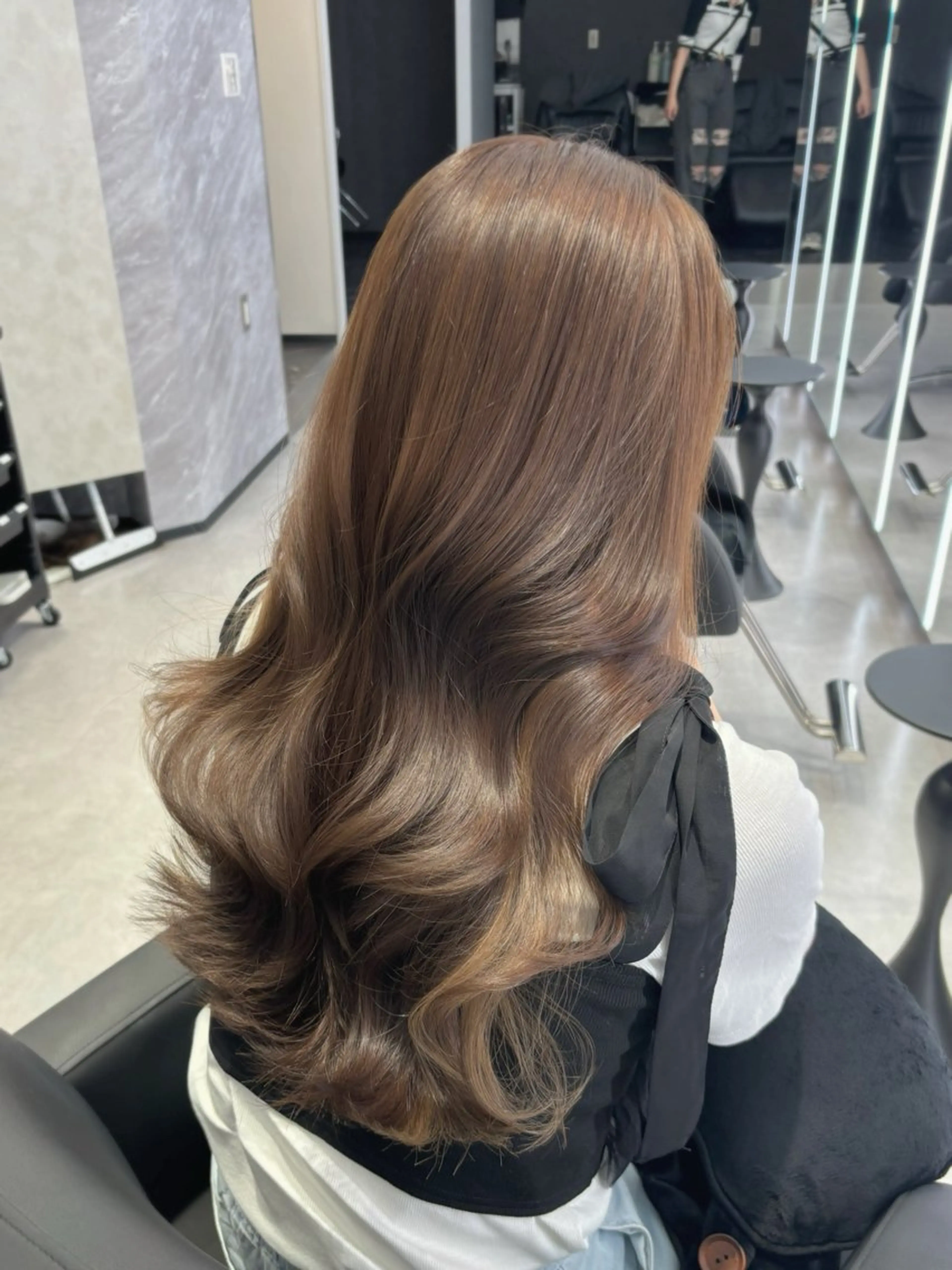 ロング カラー ブリーチなしレイヤー 髪質改善/韓国ヘアのヘアスタイル
