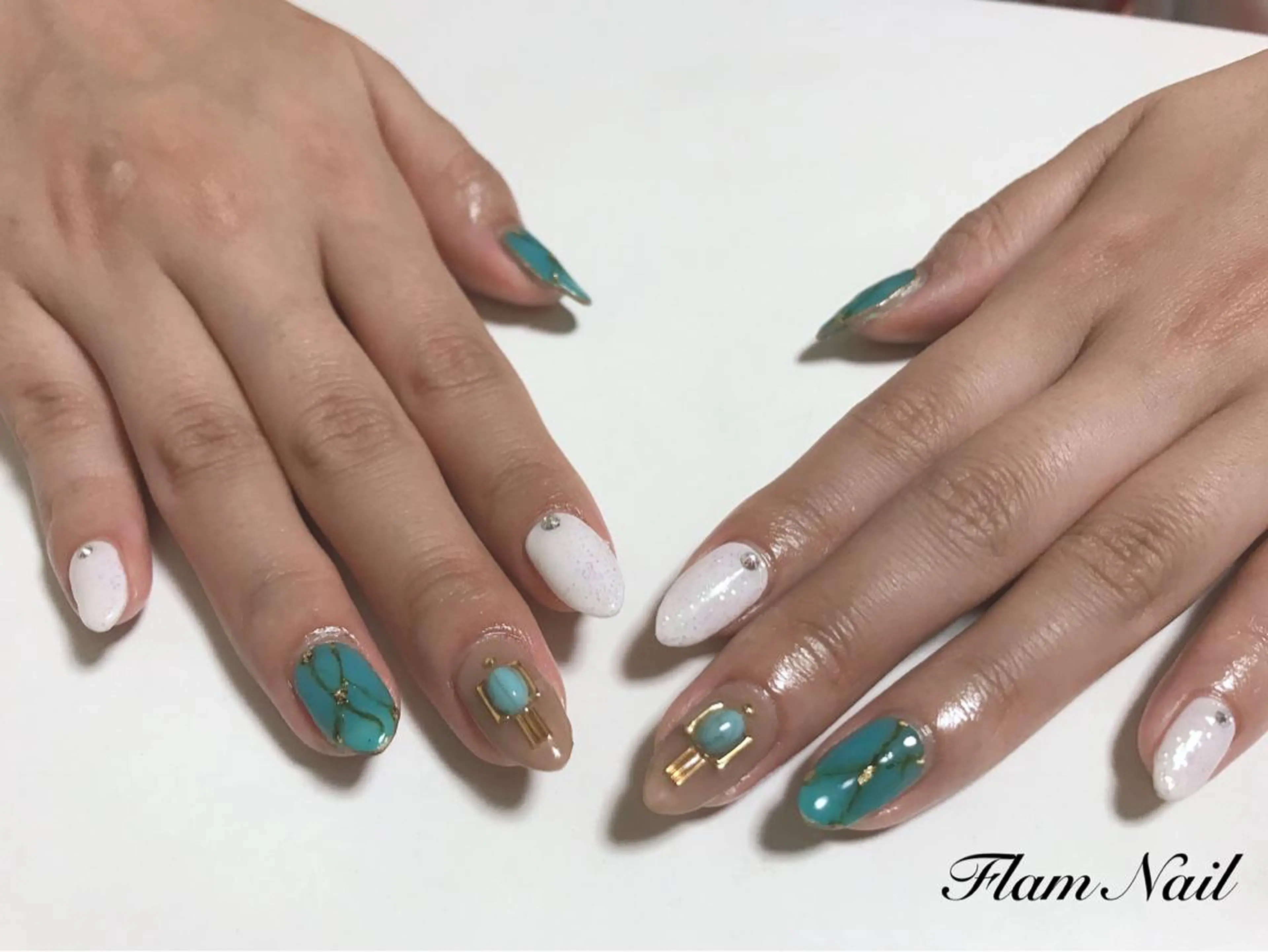 ネイル グリーン Flam Nailのネイルデザイン