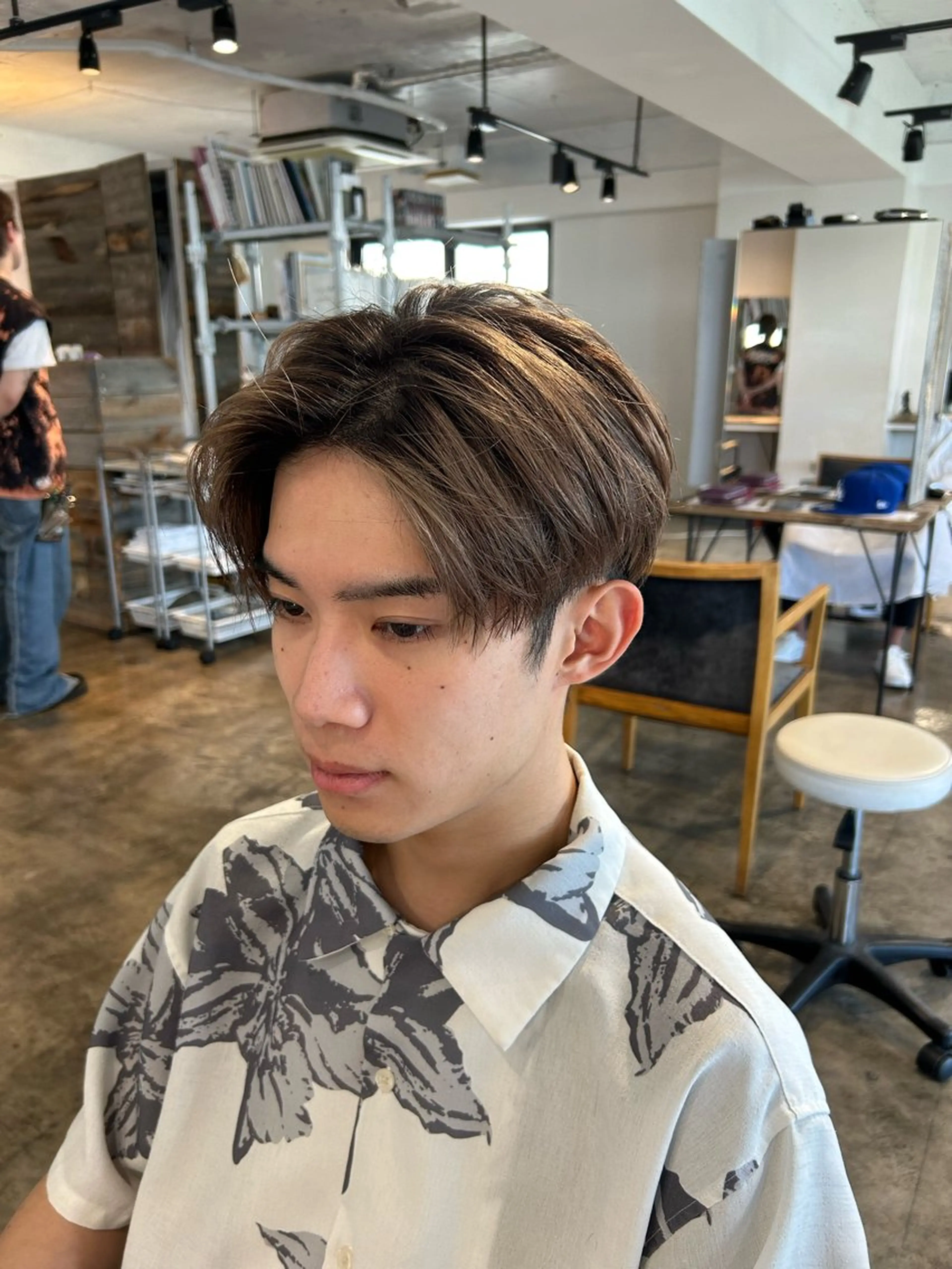 ショート メンズ センターパート ダウンパーマ カルマパーマ メンズ韓国風 マッシュ become men's hair 名駅店所属・名駅/フェザーパーマ 韓国ヘア/森岡のヘアスタイル