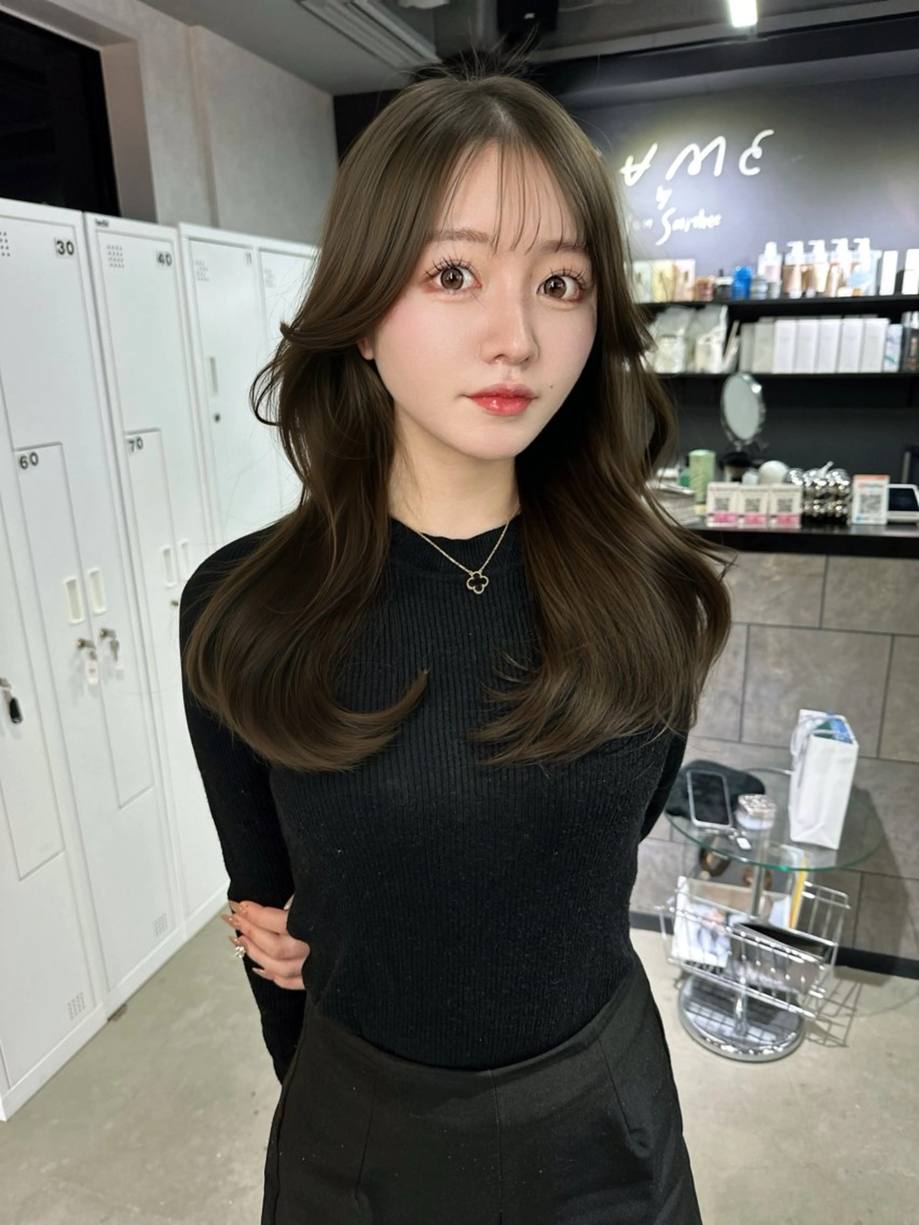 ロング カラー ブリーチ 透明感カラー 髪質改善 韓国風ヘア レイヤーカット カット ヘアカラー トリートメント 髪質改善/レイヤー ダブルカラー塚本耀のヘアスタイル