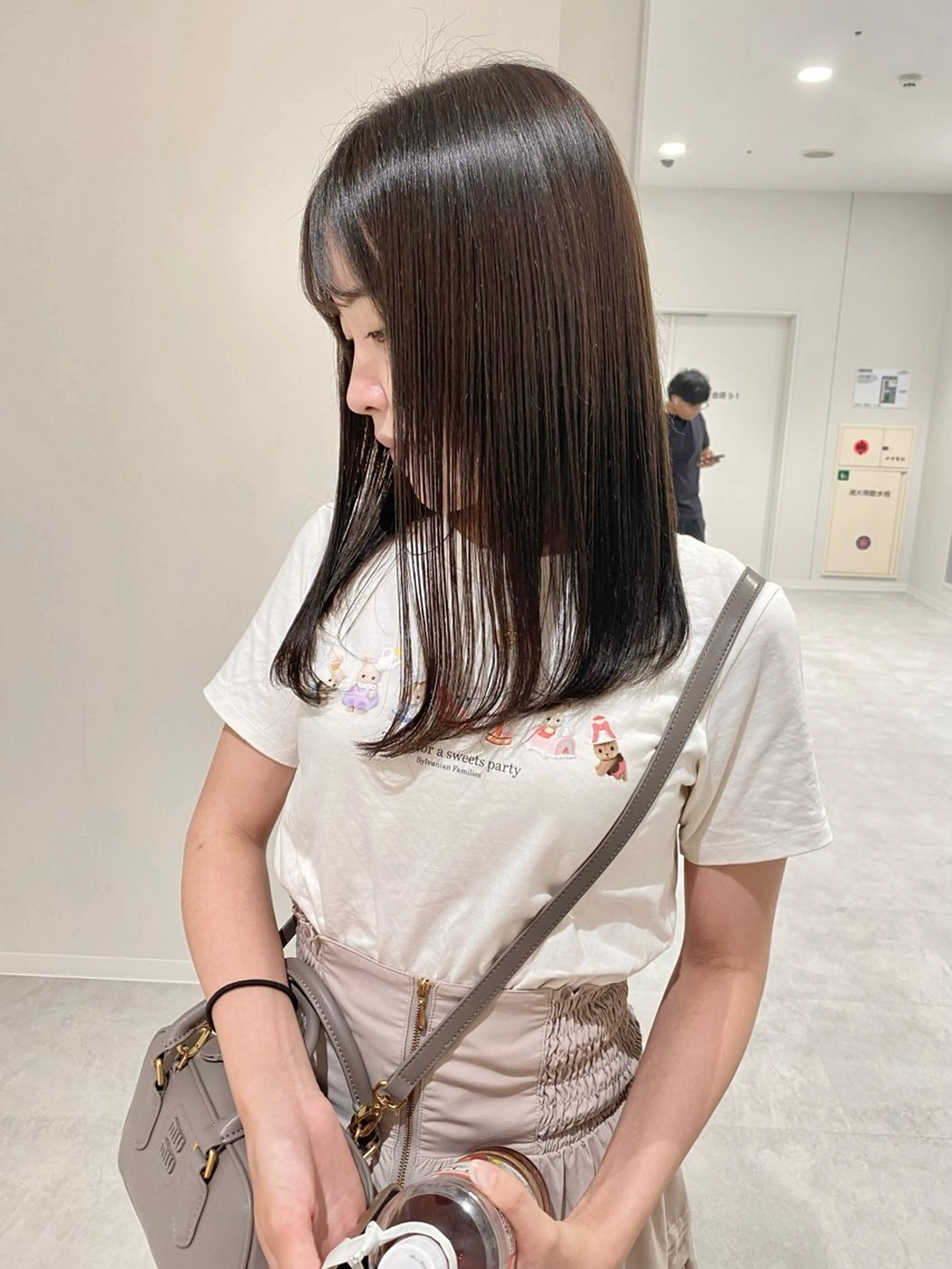 セミロング カラー グレージュ カット ヘアカラー ベージュ/アレンジ /横浜/杉本千夏のヘアスタイル