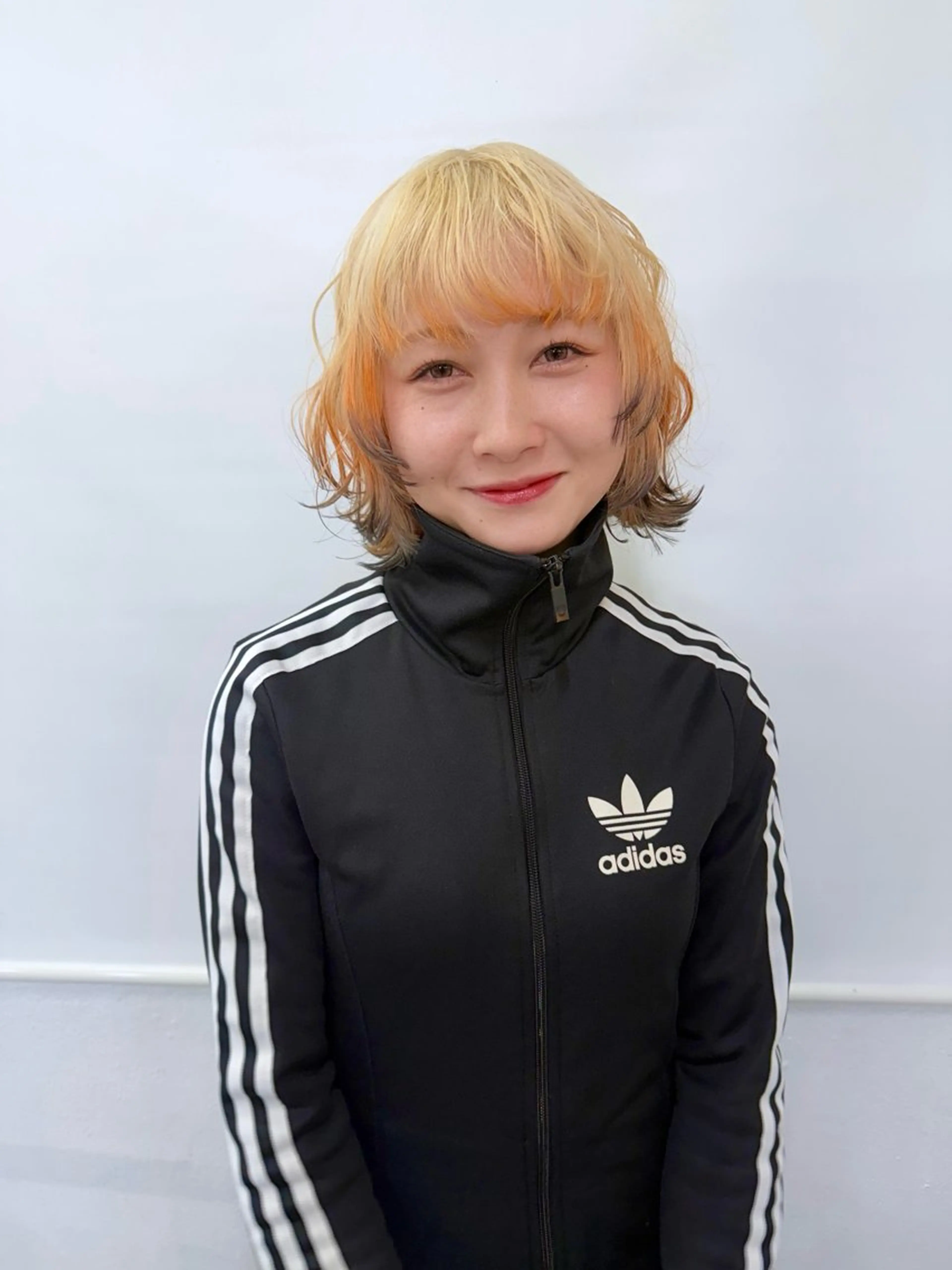 ミディアム カラー カット ヘアカラー トリートメント ウルフレイヤー エクステ/kokiのヘアスタイル