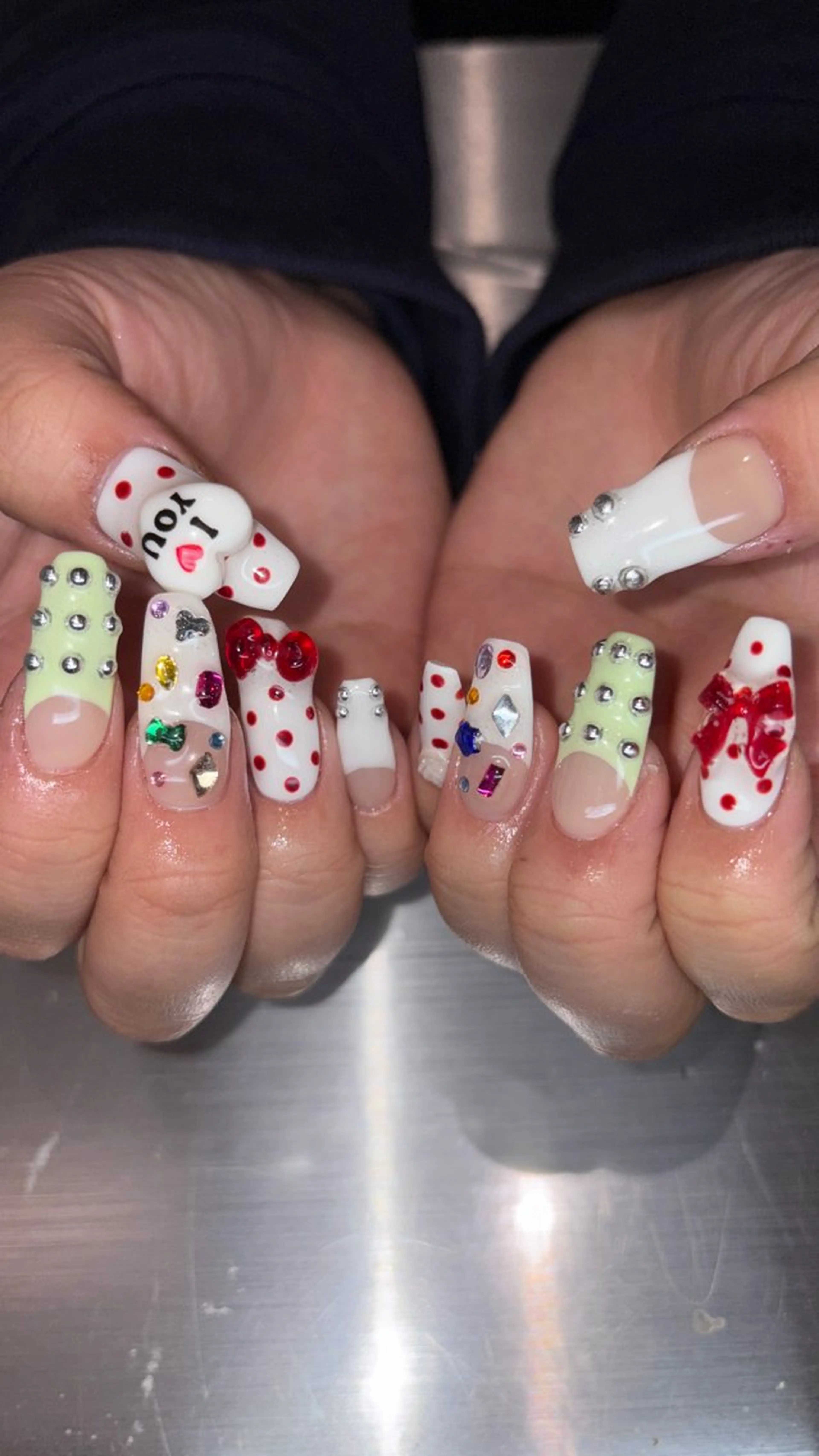 ネイル 👽個性派ネイル🎀 komachiのネイルデザイン