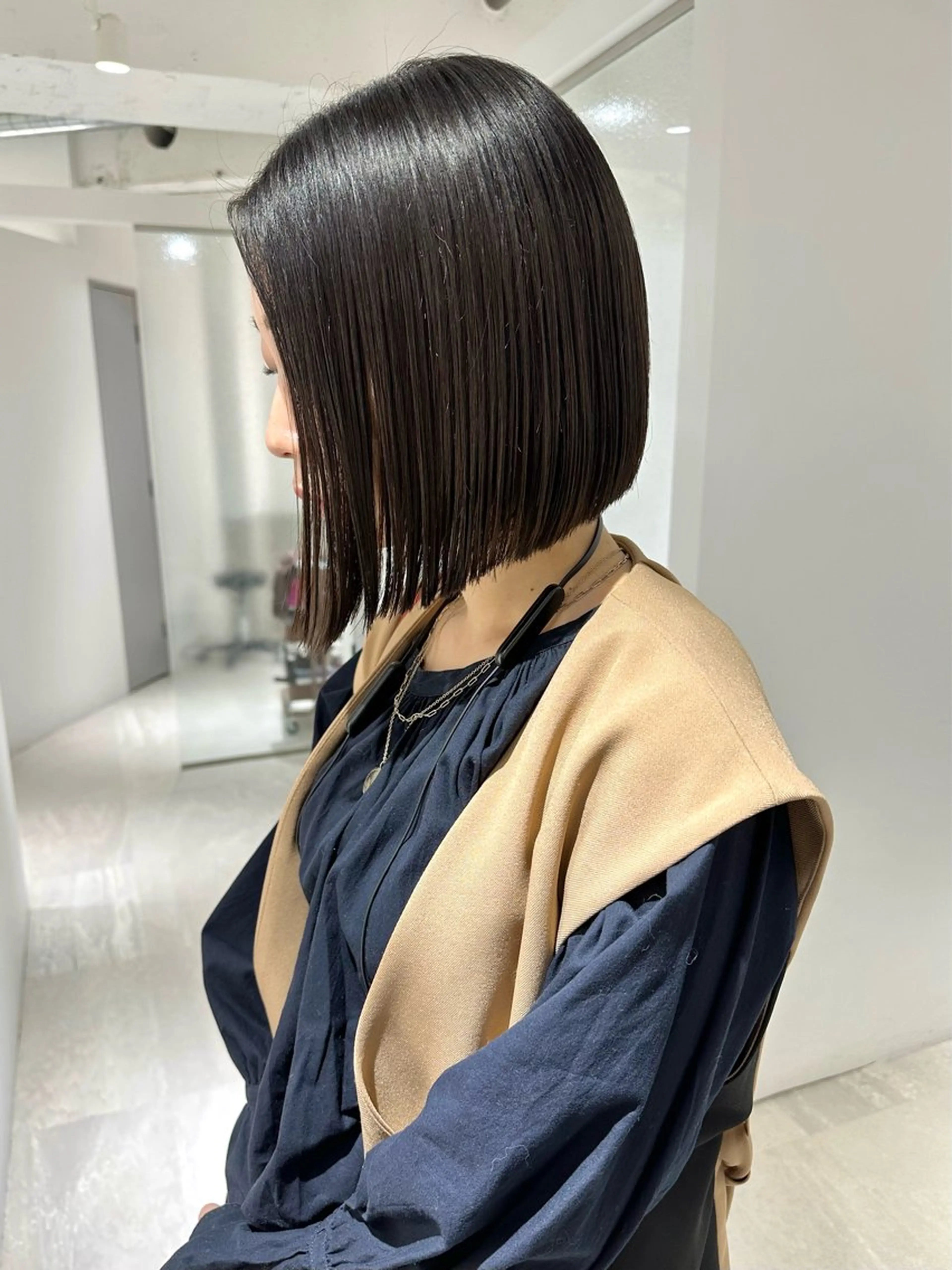 ショート 前下がりボブ ボブ 髪質改善 カット 縮毛矯正 トリートメント eN° by youres hair 銀座店【エン バイ ユアーズヘア】所属・髪質改善&縮毛矯正 🍀本木ヨシヒサのヘアスタイル