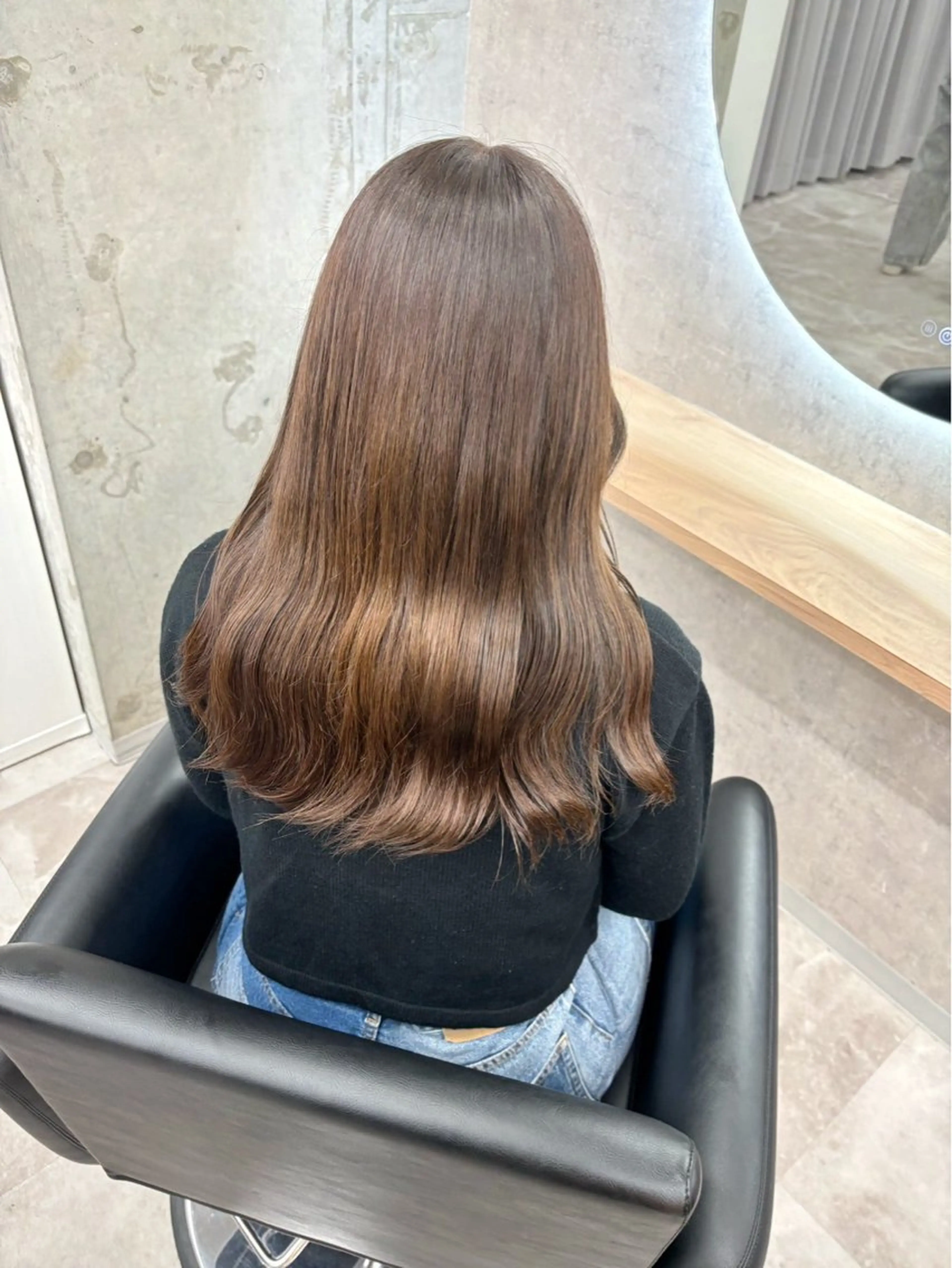 カラー ブラウンカラー 乾かしただけで艶髪✨ 縮毛矯正天王寺はやとのヘアスタイル