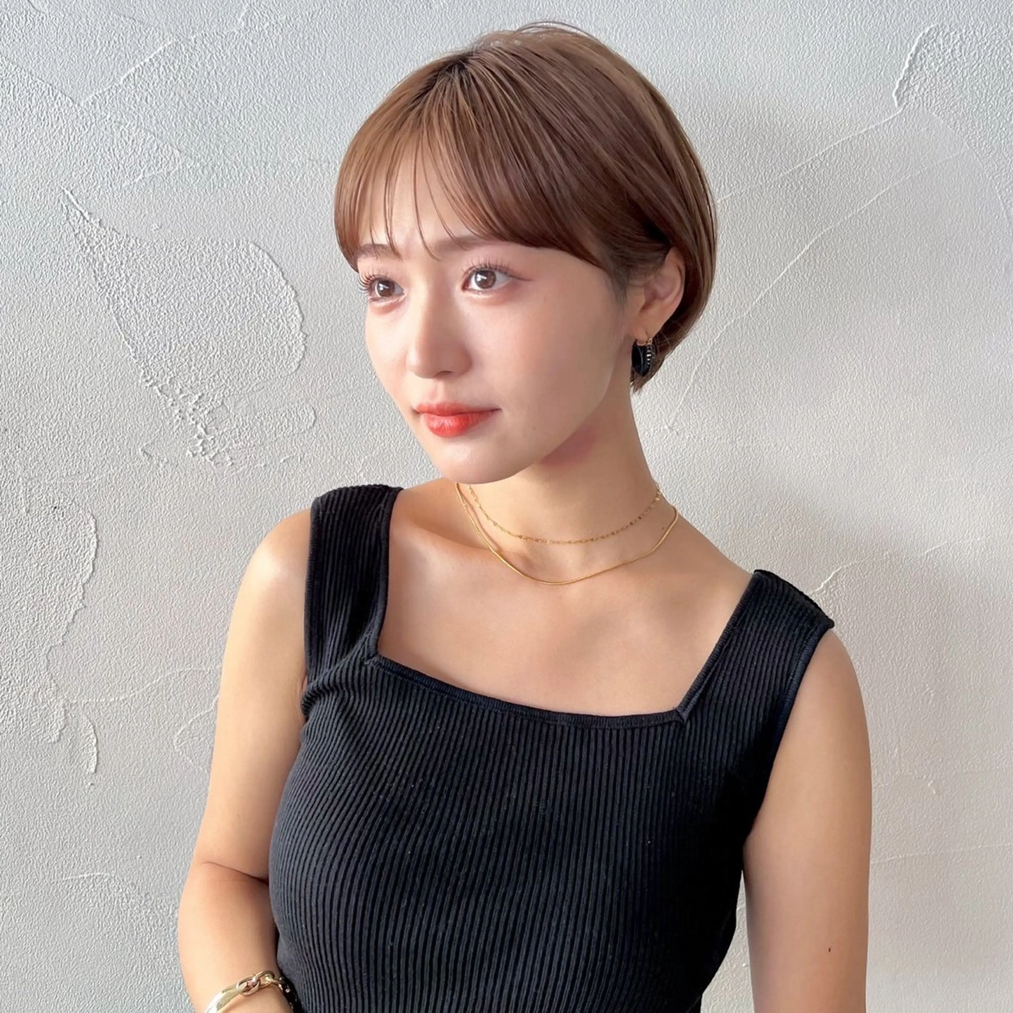 ショート 似合わせカット ショートヘア ALBUM新宿所属・リクト /レイヤーカットのヘアスタイル