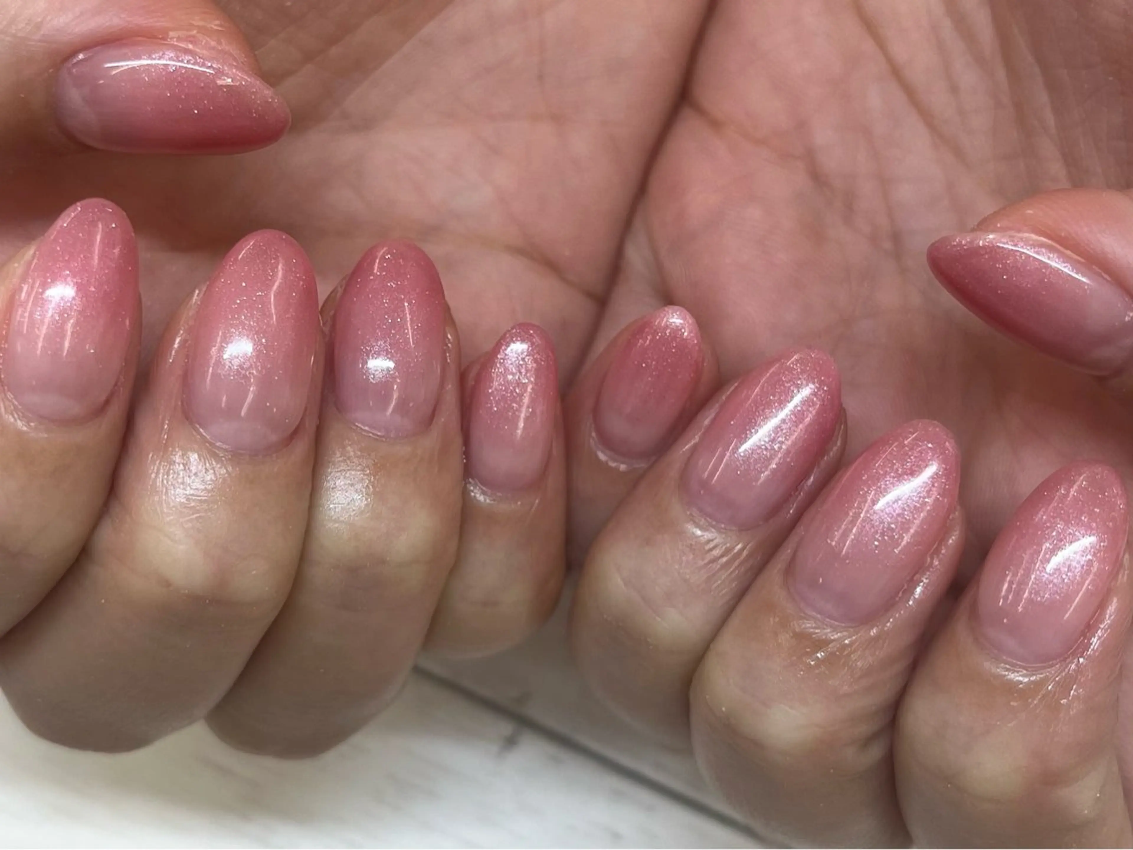 日時限定【ハンドジェル】グラデーション💅　マグネット、ミラー、アート、カラー追加は不可　埋まり次第終了の写真