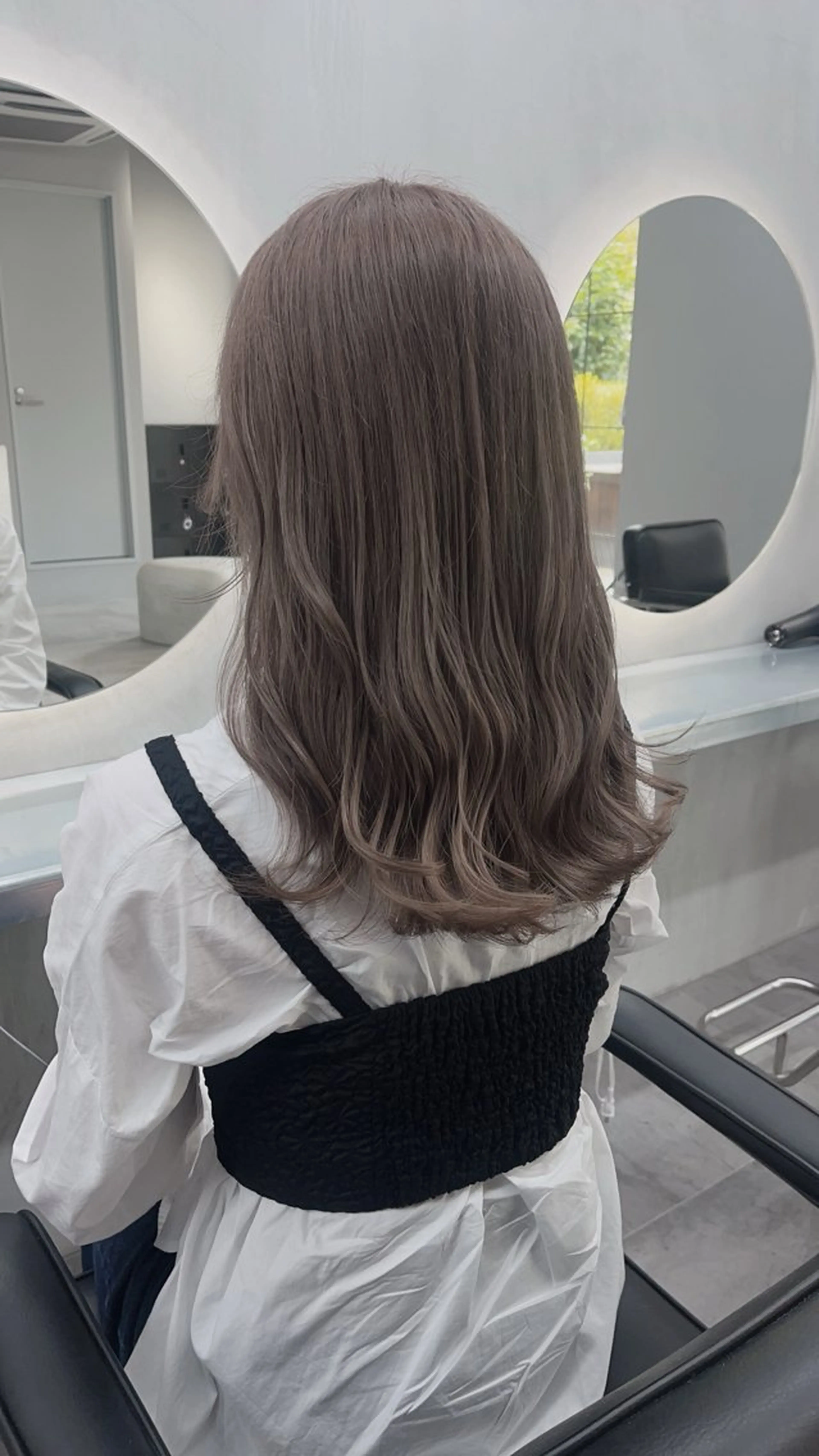 カラー ヘアカラー トリートメント 透明感♡グレージュ♡ ミルクティー井川勝輝のヘアスタイル