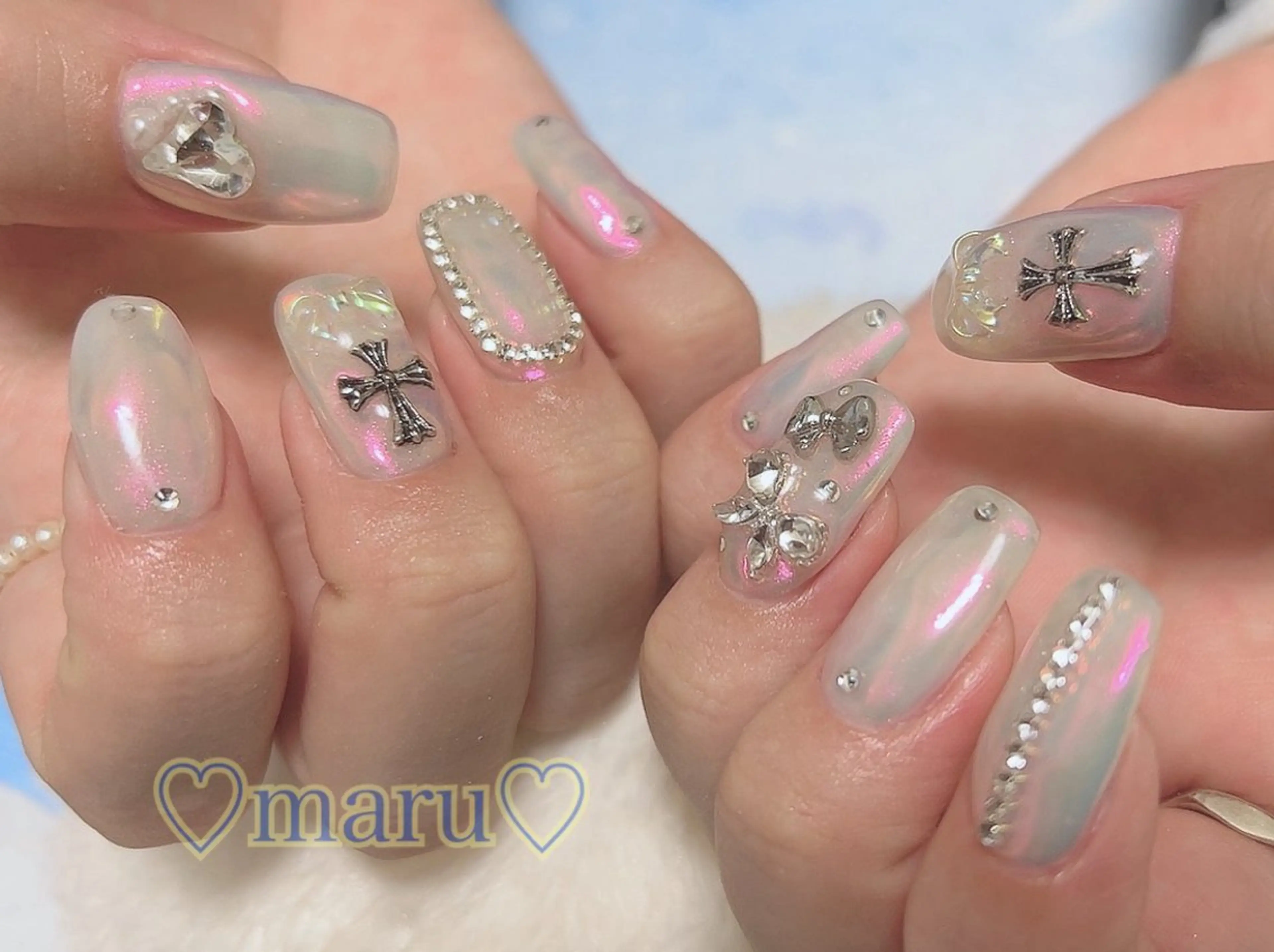 ネイル ハンドネイル フットネイル まるみ ♡のネイルデザイン