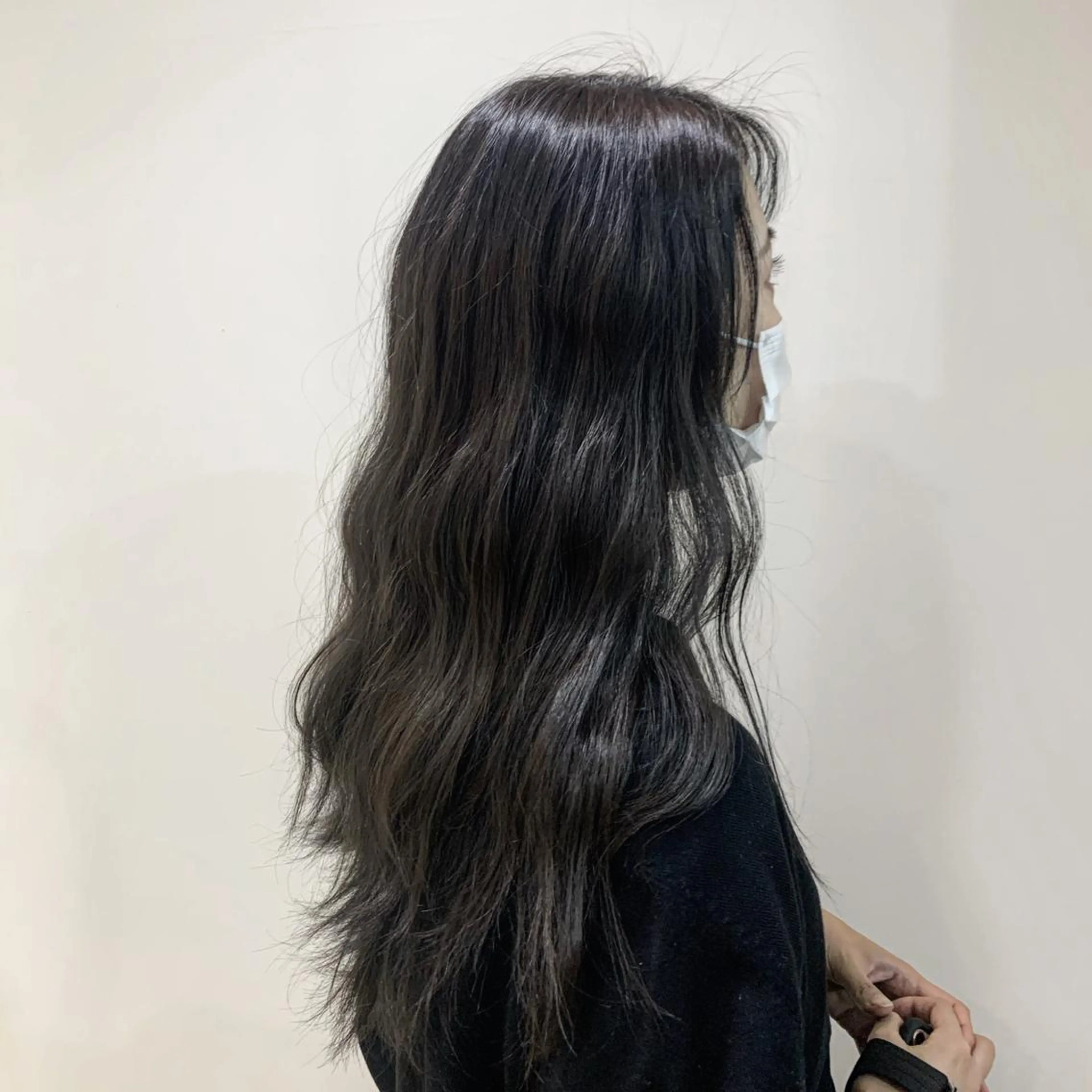 ロング 大人透明感艶カラー 寺田稜のヘアスタイル