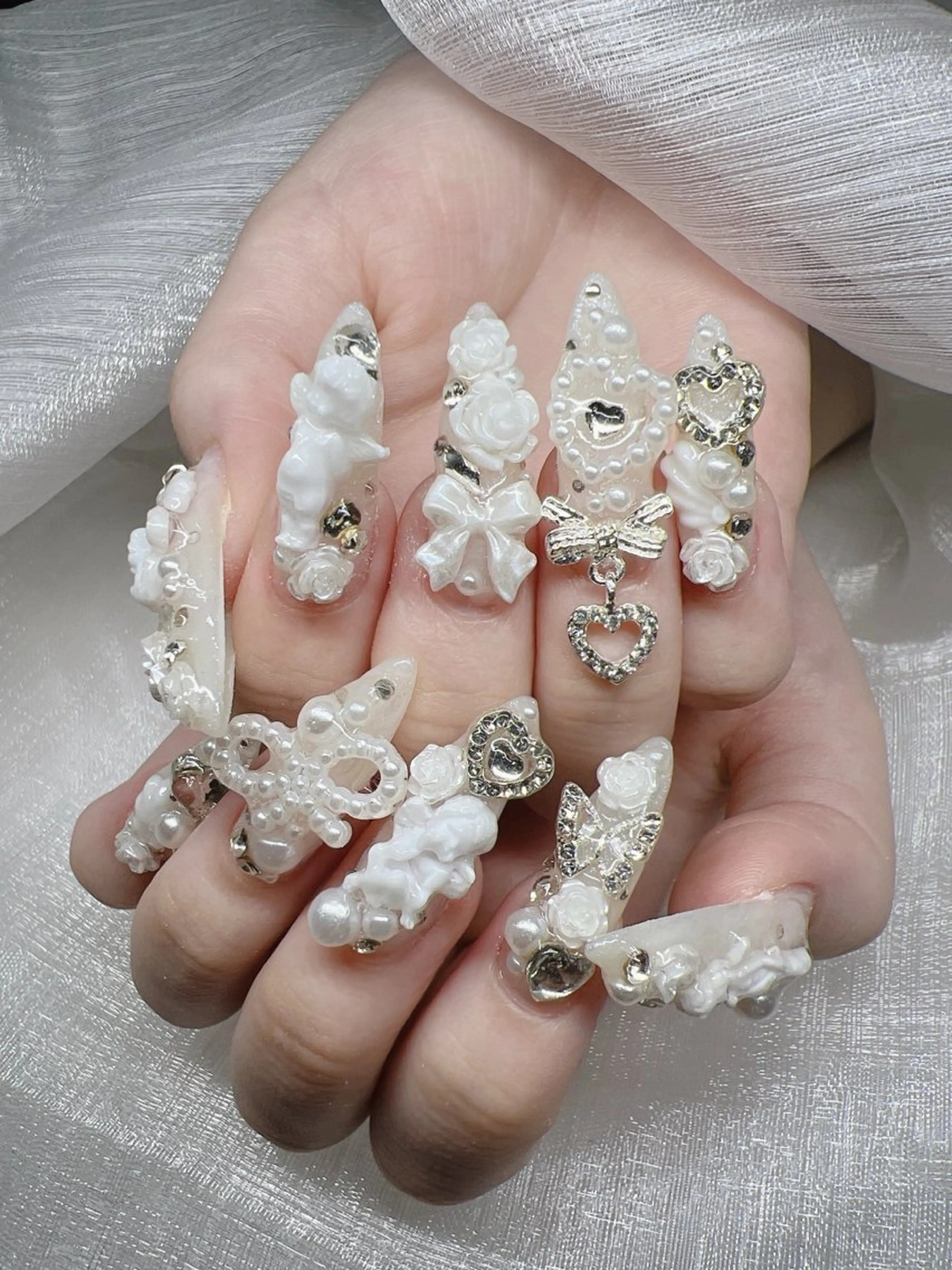 ネイル 長さ出し グラデーション キラキラネイル マグネットネイル ニュアンスネイル ハンドネイル Lee Nails チップ長さだし専門店のネイルデザイン