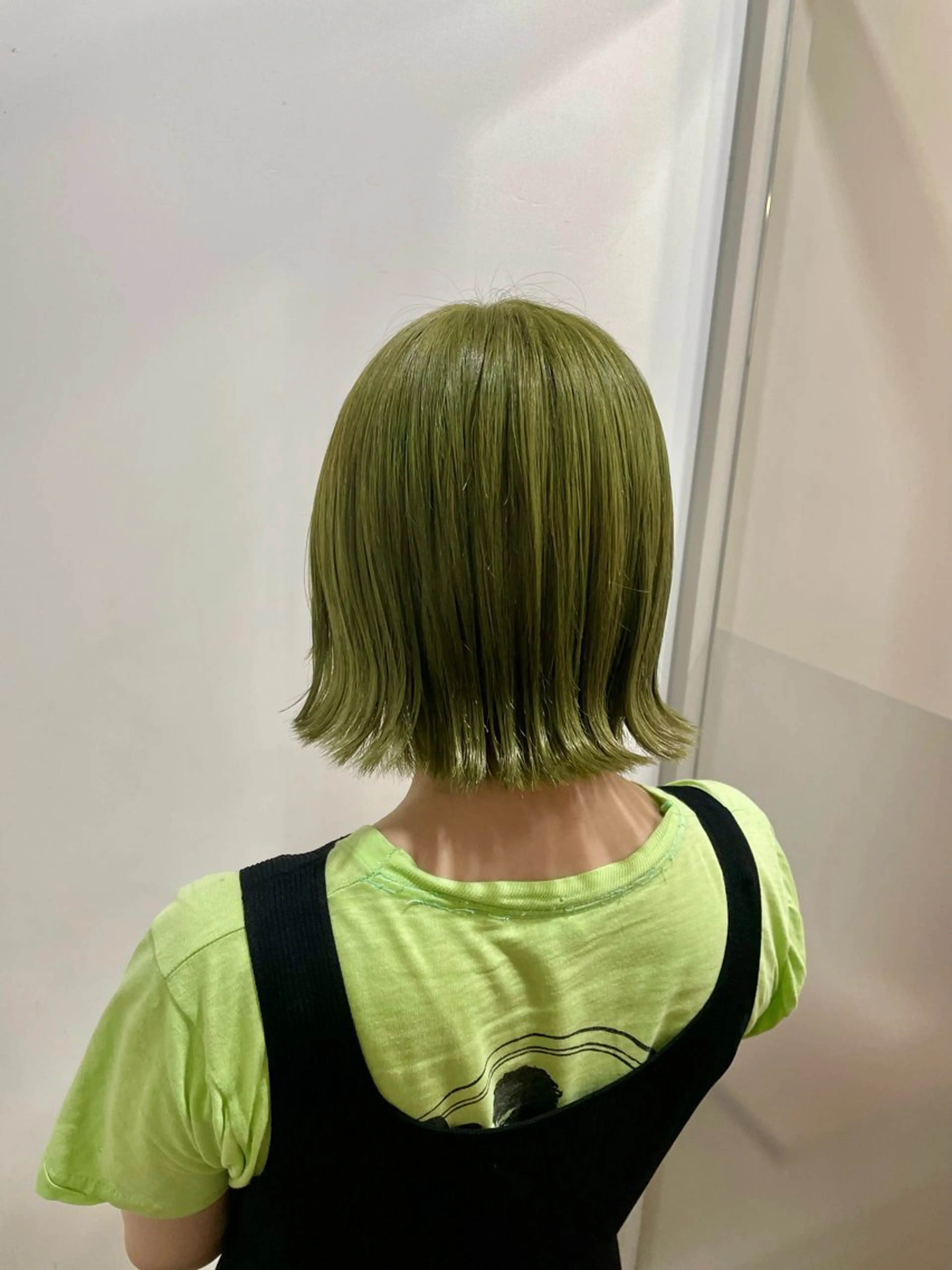 ショート ヘアカラー オオシマミユ 🕊レイヤーカットのヘアスタイル