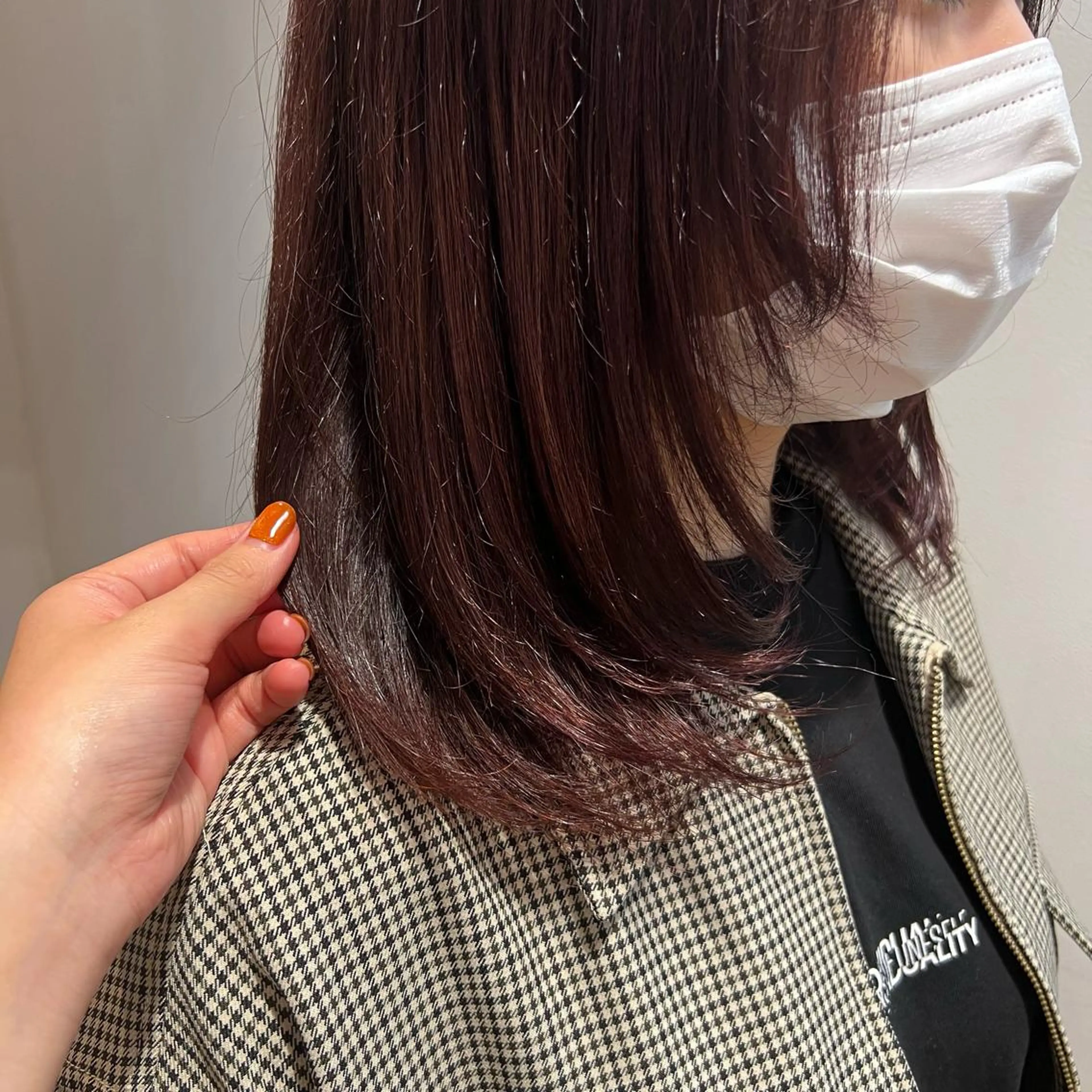 セミロング ヘアカラー インナーカラー♡ Nanakoのヘアスタイル