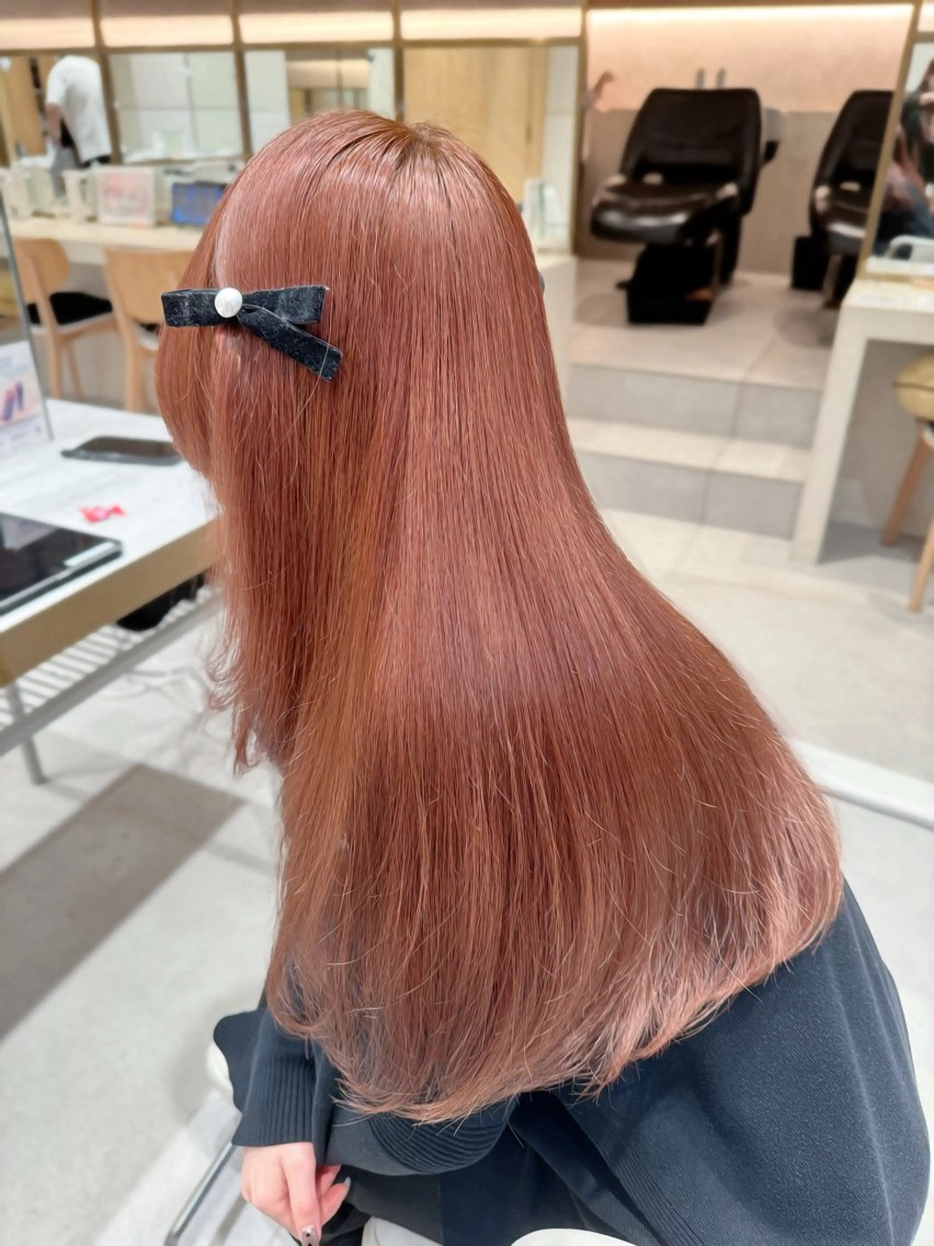 ロング カラー ヘアカラー トリートメント ヘッドスパ ヘアセット 韓国ヘア/レイヤー/ 顔まわり/りょーとのヘアスタイル