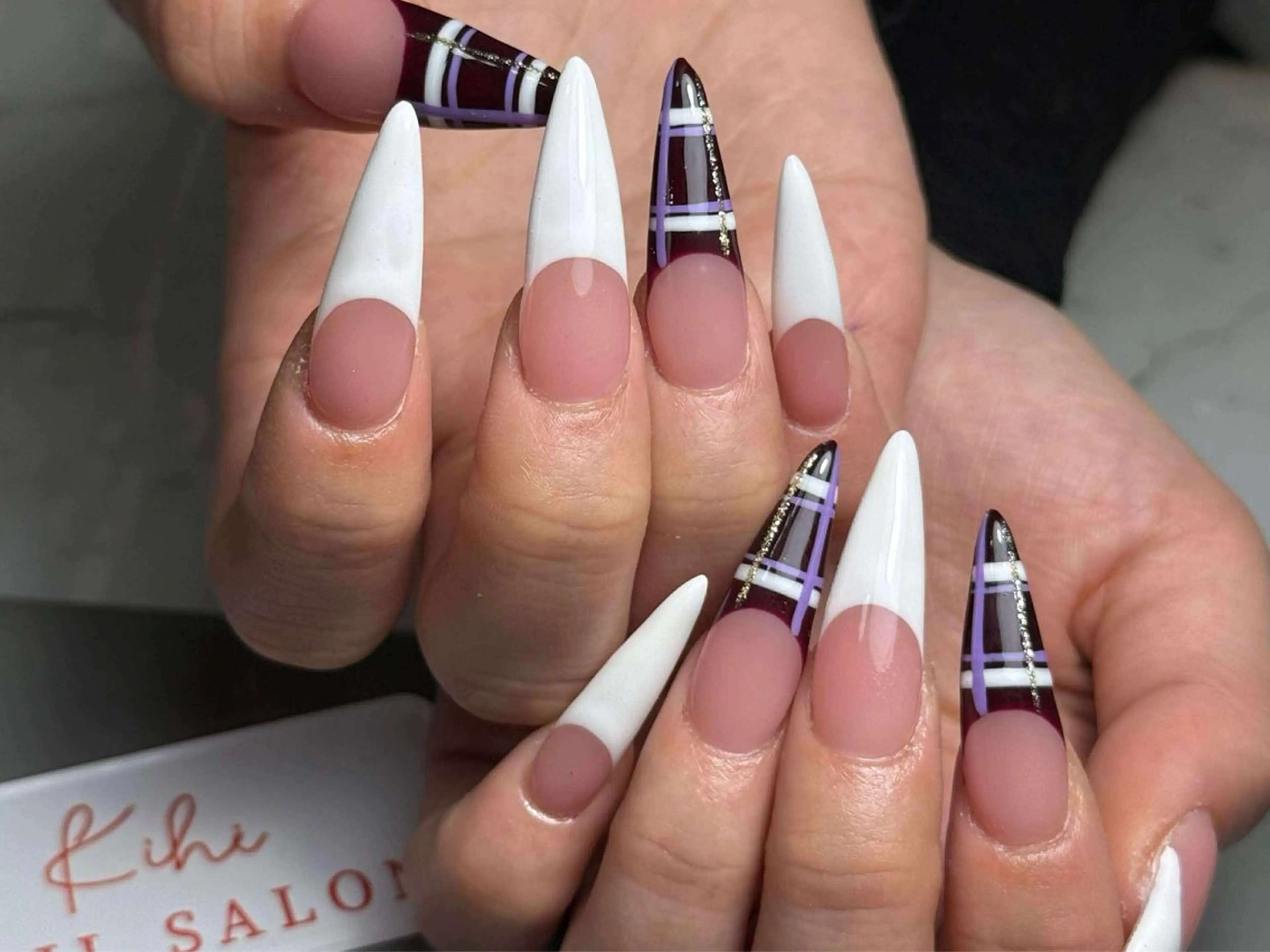 ネイル アートネイル フレンチネイル ジェルネイル グラデーション 韓国ネイル ハンドネイル ハンドケア さくら💮💮 【オフ無料】のネイルデザイン