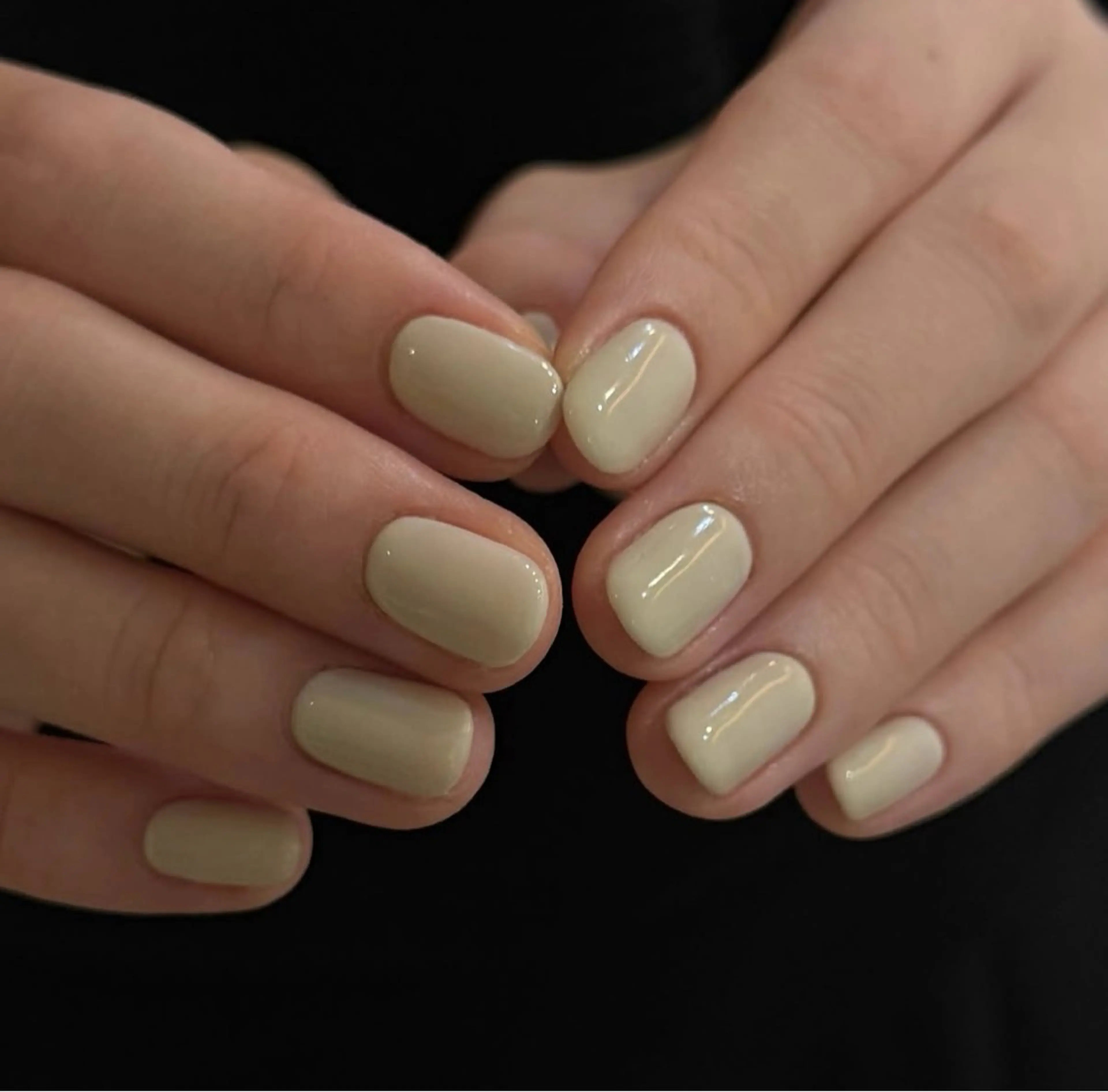 ネイル ニュアンスネイル ワンカラーネイル mer fudge所属・mer-fudge- shioriのネイルデザイン