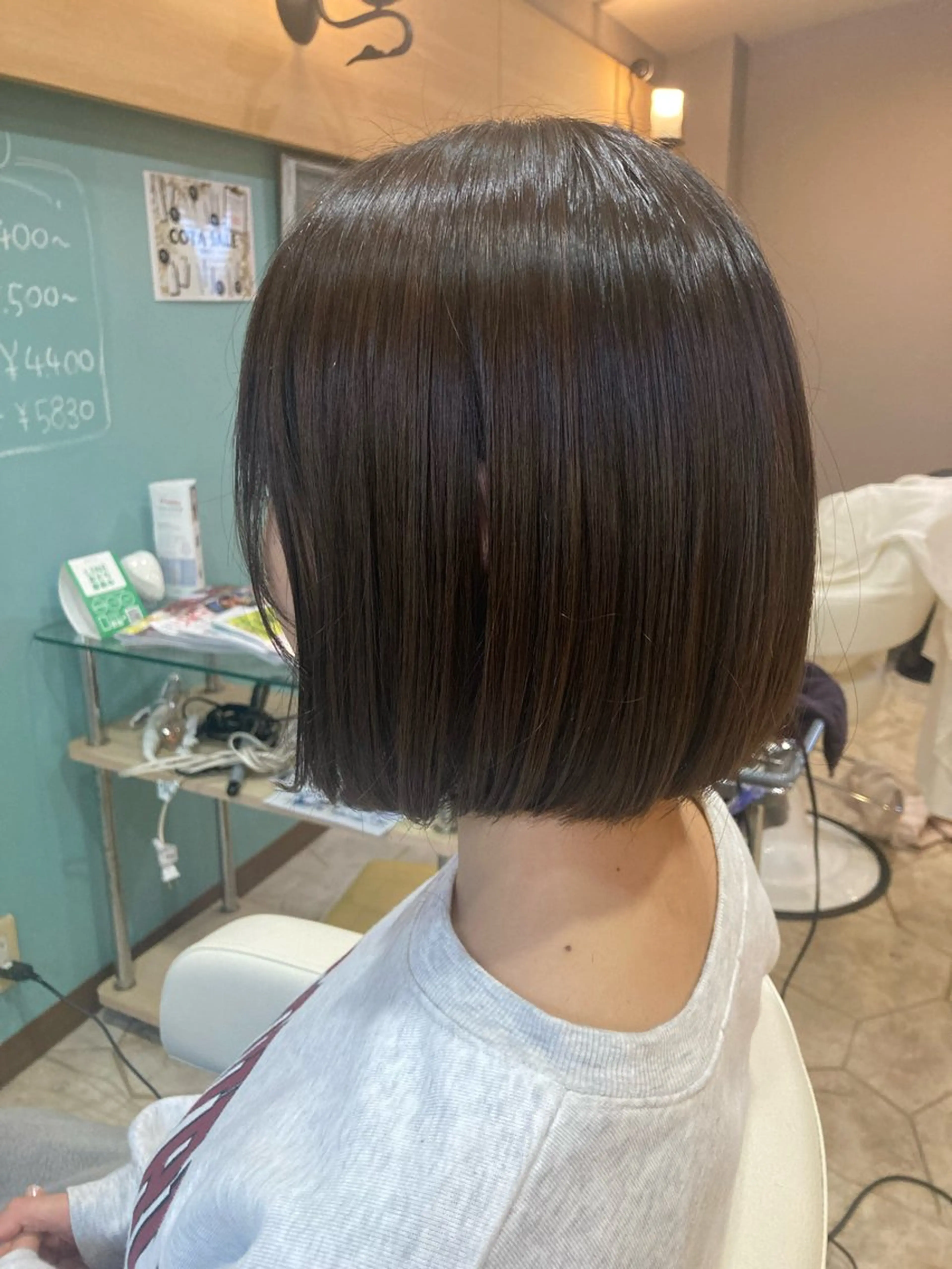 ショート カラー マイトレーヤー HAIR ROOM所属・谷川 穂のマツエク・マツパデザイン