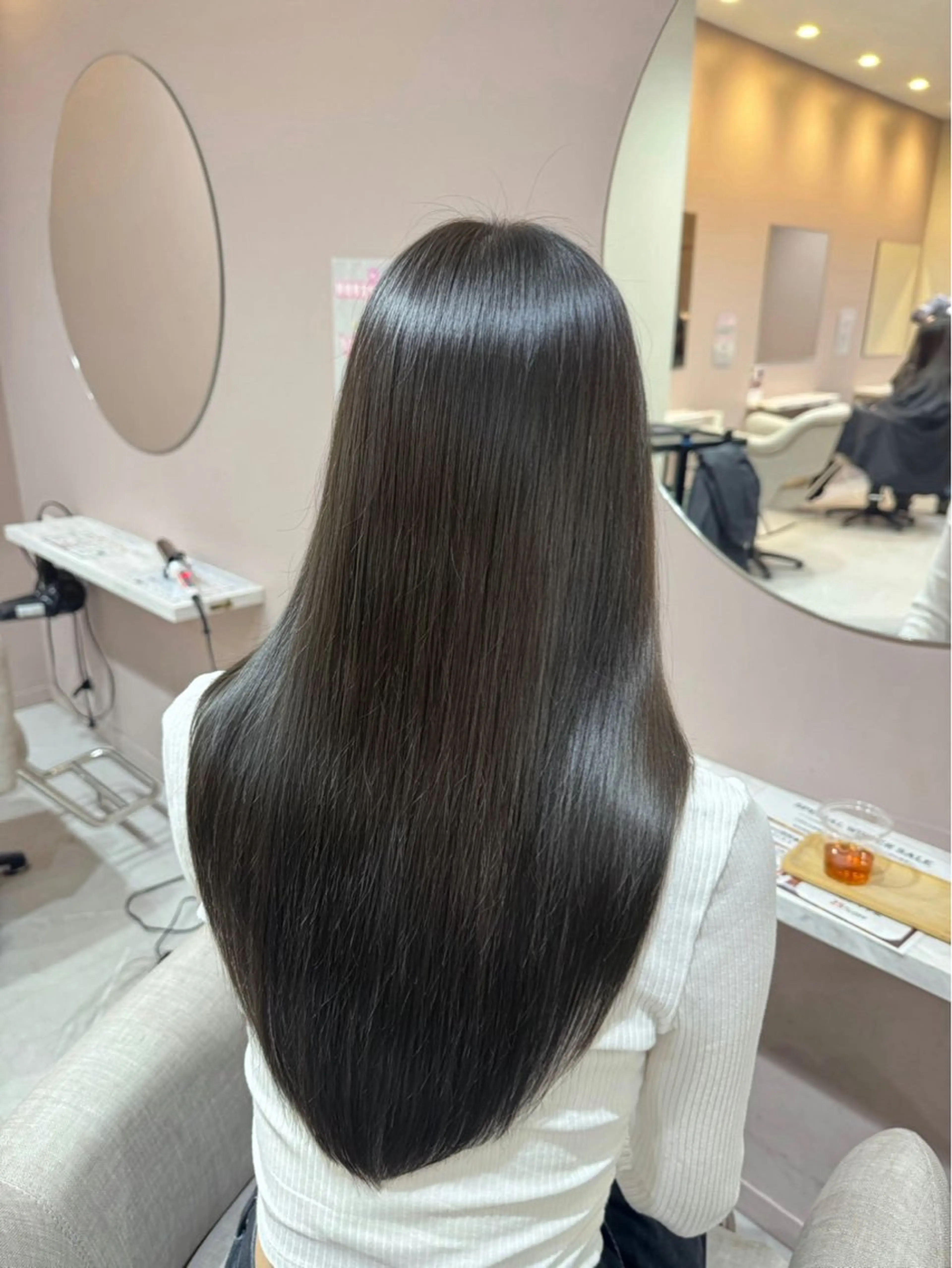 【 髪質改善トリートメント️ 】リボントリートメント🩵∗*ﾟ(ロングヘア限定)の写真