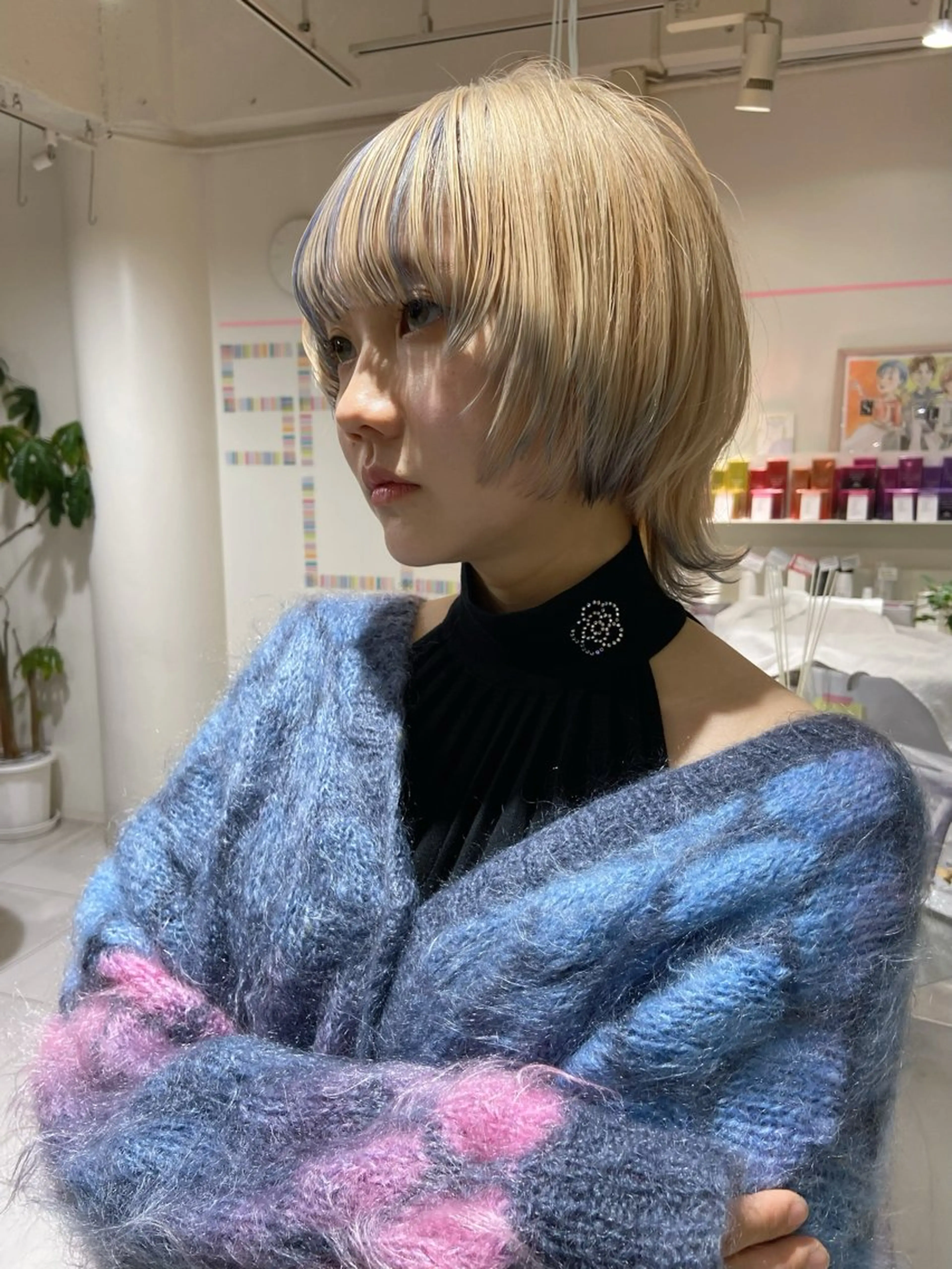 ショート カラー ブロンド デザインカラー ボブ 顔まわりレイヤー 顔周りカット ヘアカラー STELLA hair design salon所属・浅野 匠のヘアスタイル
