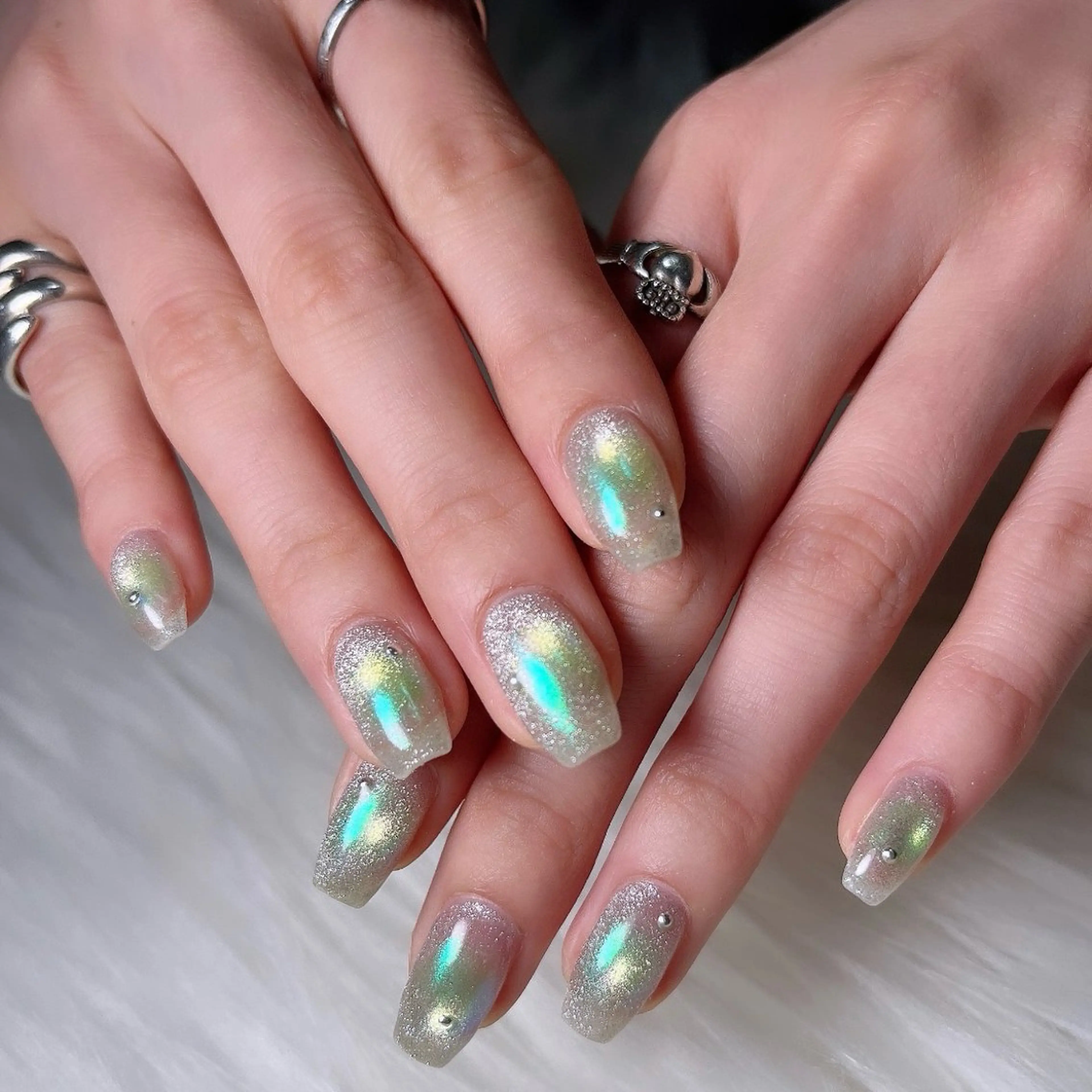 ネイル 韓国ネイル ラメ(グリッター) 持ち込み ハンドネイル 🐕🦺Yappy 💗A-tanのネイルデザイン