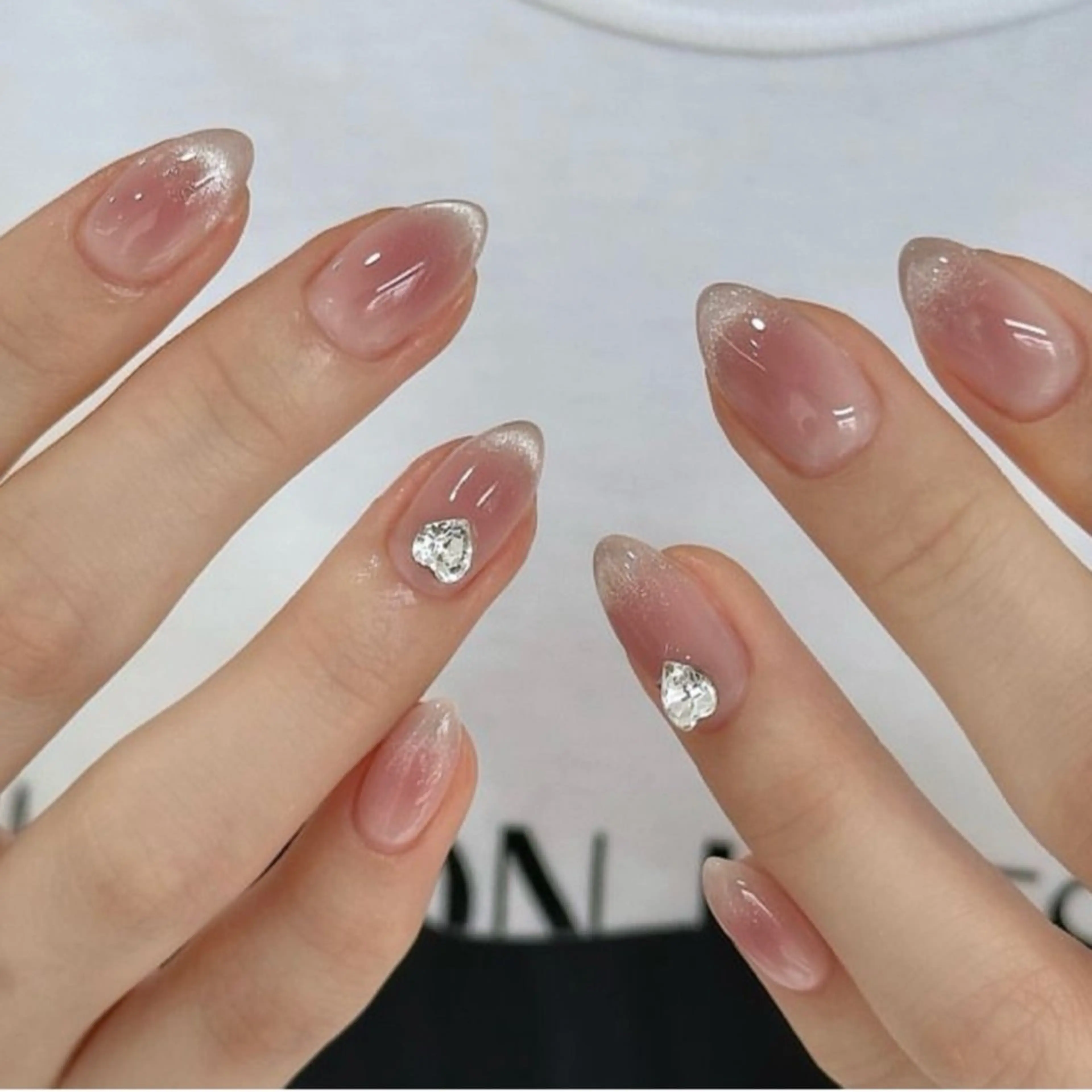 ネイル アートネイル チークネイル フレンチネイル ジェルネイル グラデーション ハンドネイル Lala Nails所属・Lala Nailsのネイルデザイン