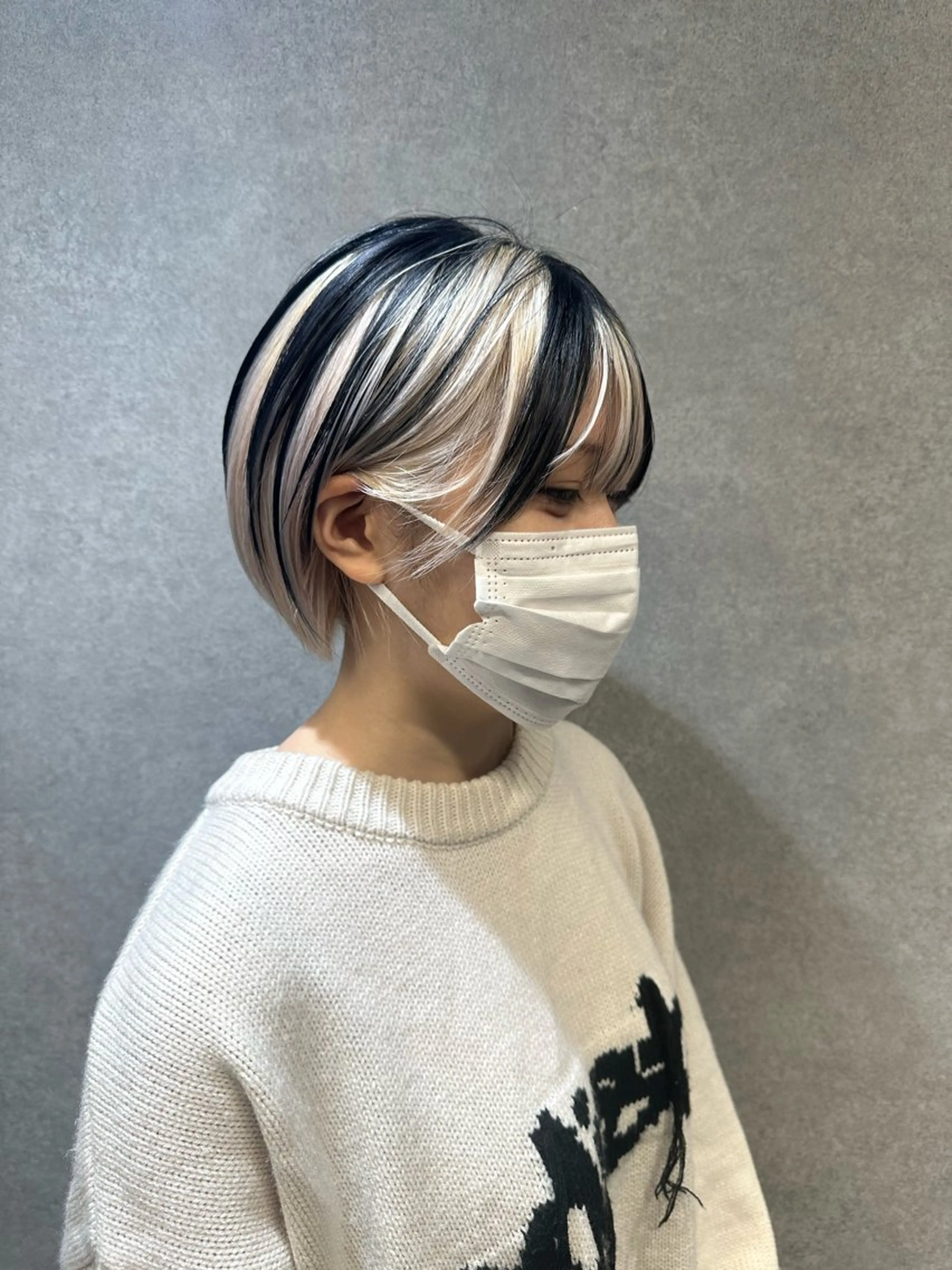 ショート カラー カット ヘアカラー トリートメント naito/ ハイトーン/レイヤーのヘアスタイル