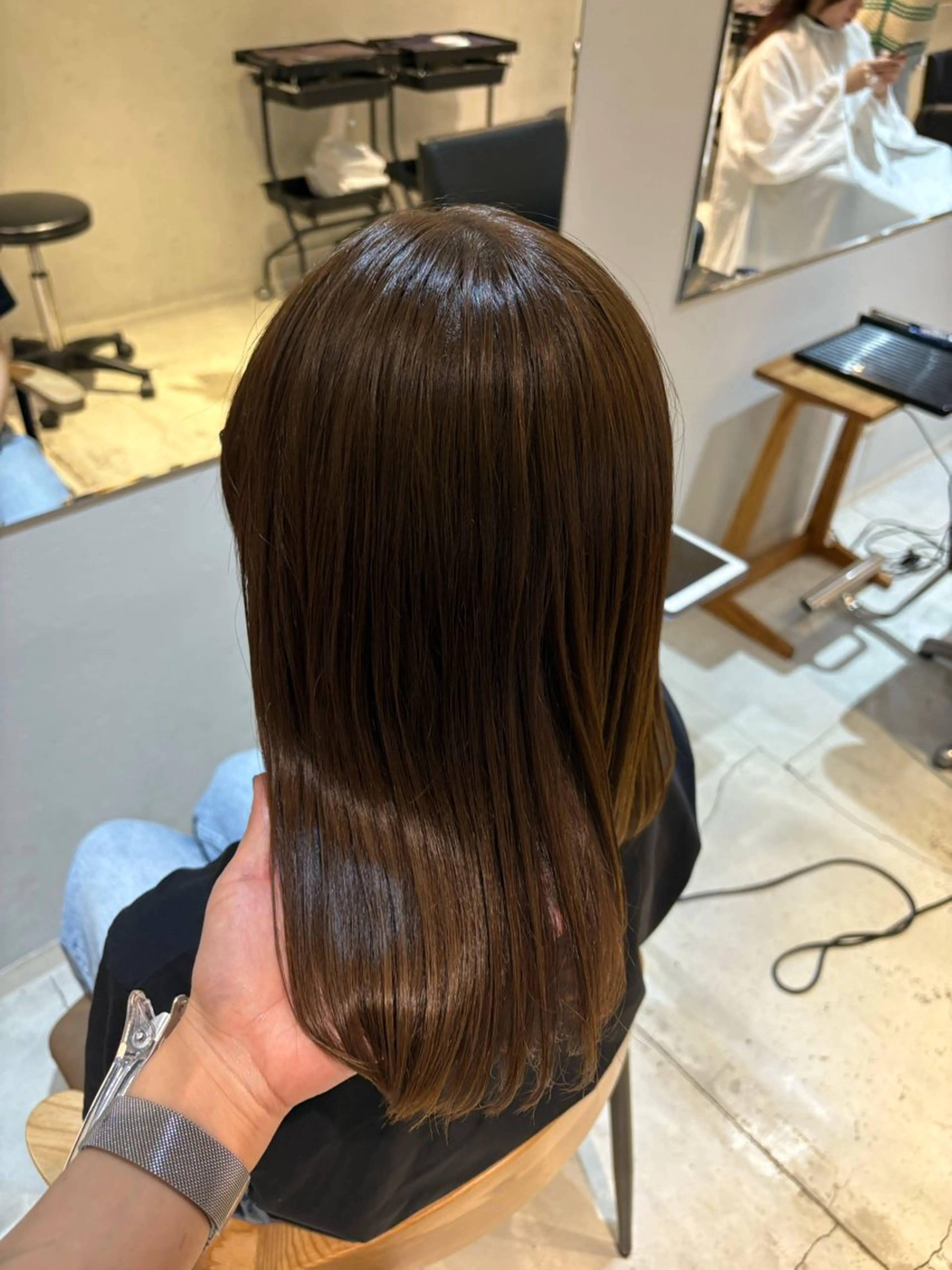 ミディアム カット ヘアカラー トリートメント ✨【店長】Lily. 北千住Seina✨のヘアスタイル