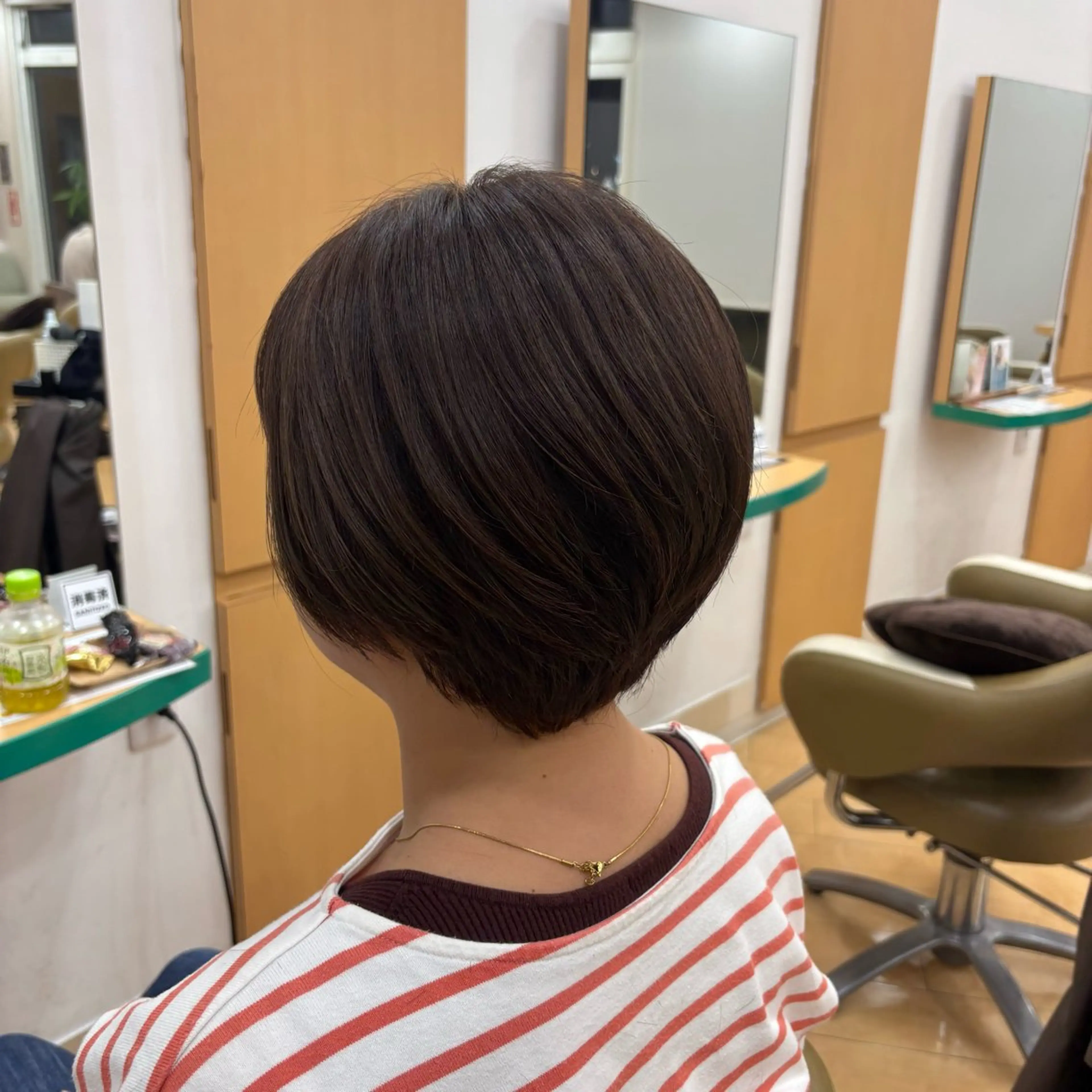 ショート カラー 🎀🤍芦澤 李音🤍🎀のヘアスタイル