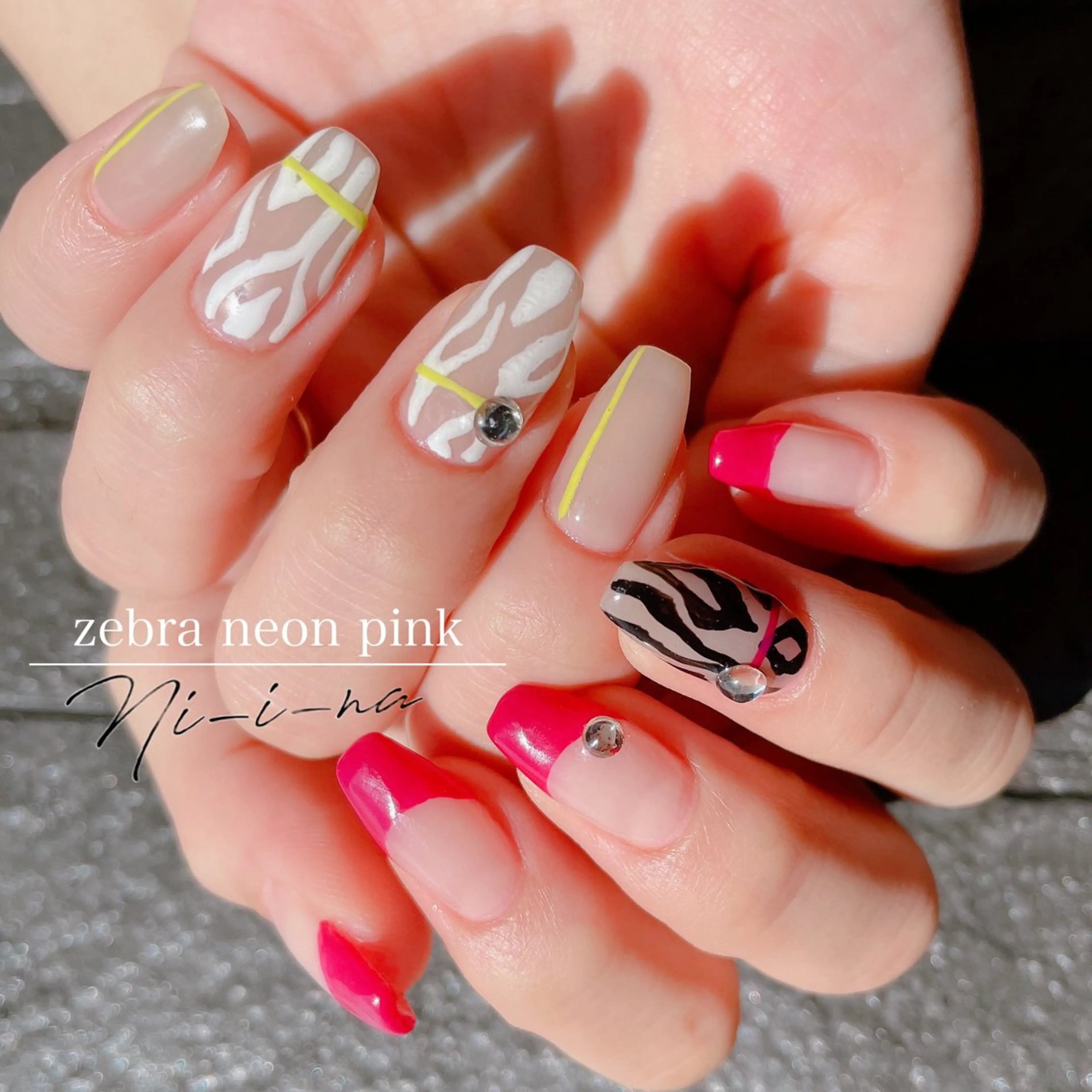 ネイル ハンドネイル nail salon Ni-i-naのネイルデザイン