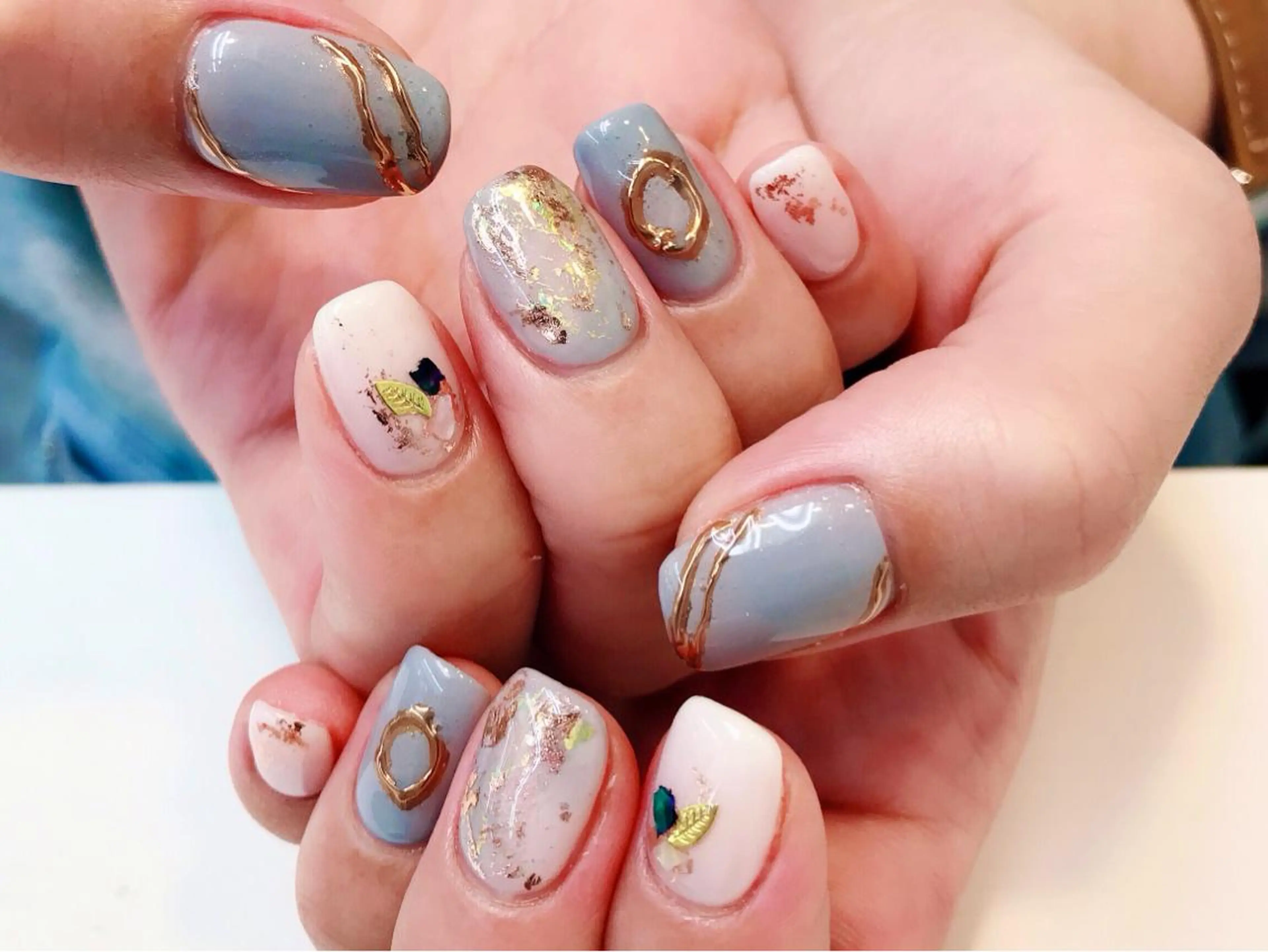 ネイル ニュアンスネイル vimore ネイルサロンのネイルデザイン