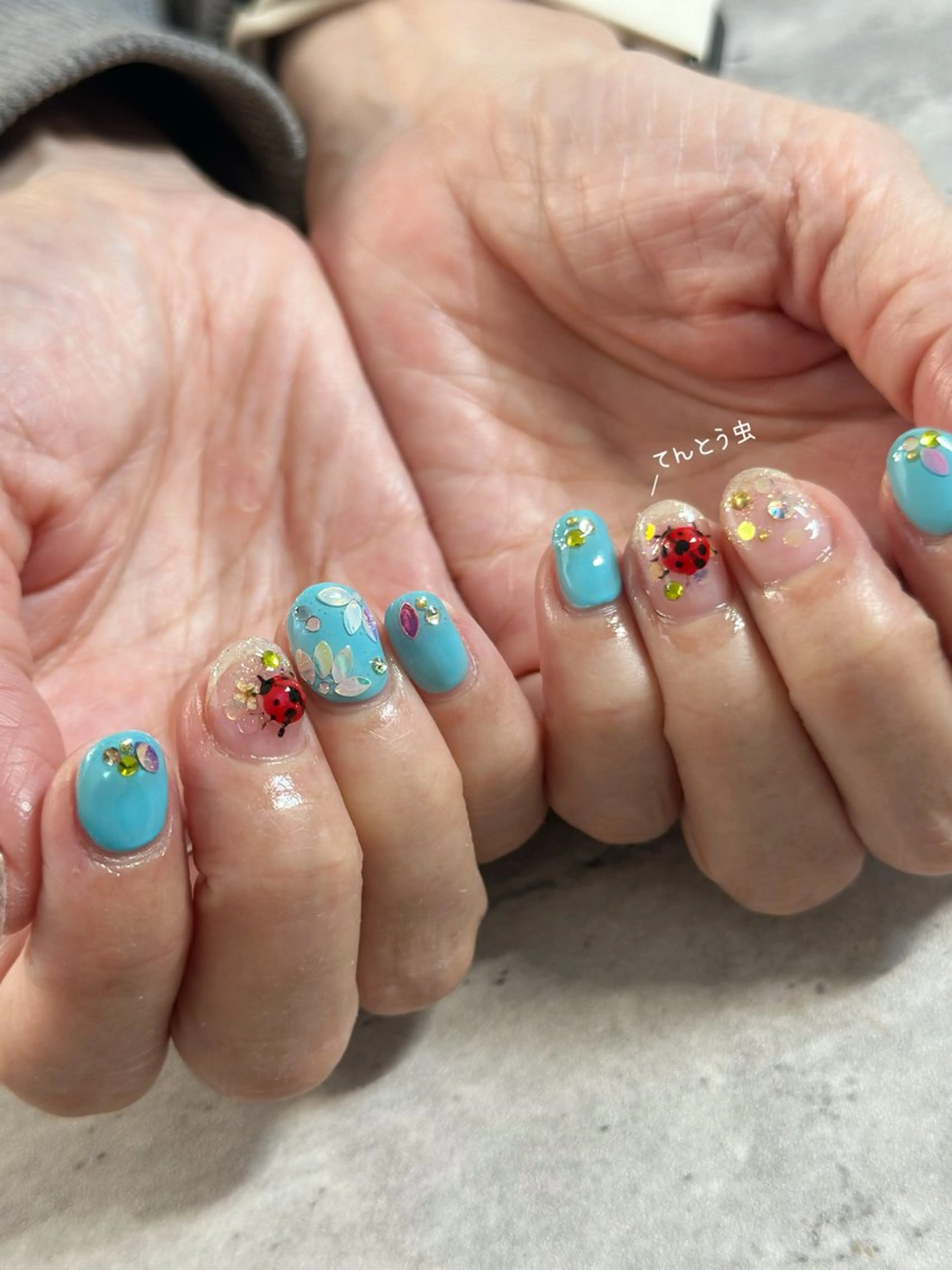 ネイル ハンドネイル One's Nail Roomのネイルデザイン