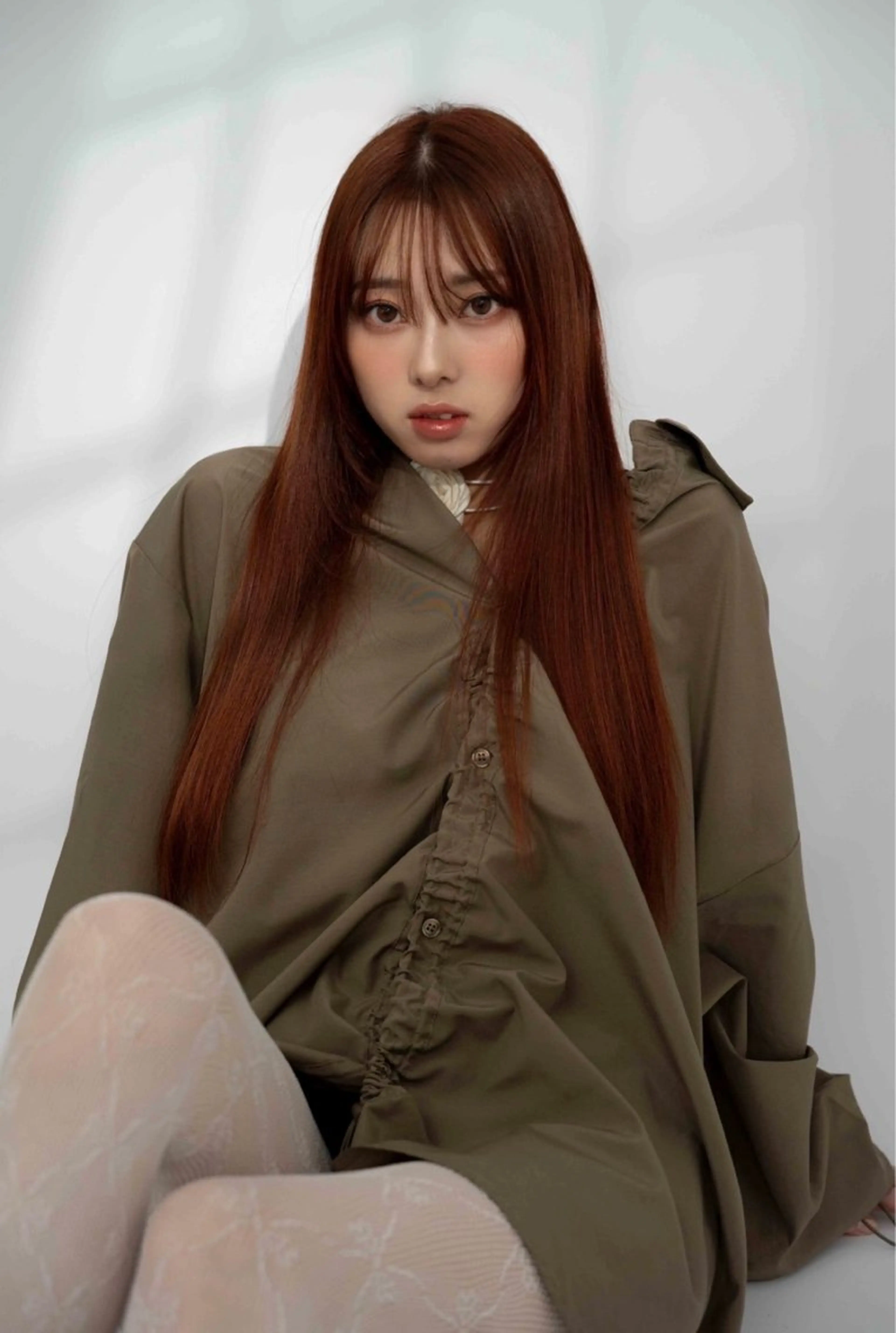 セミロング サ チのヘアスタイル