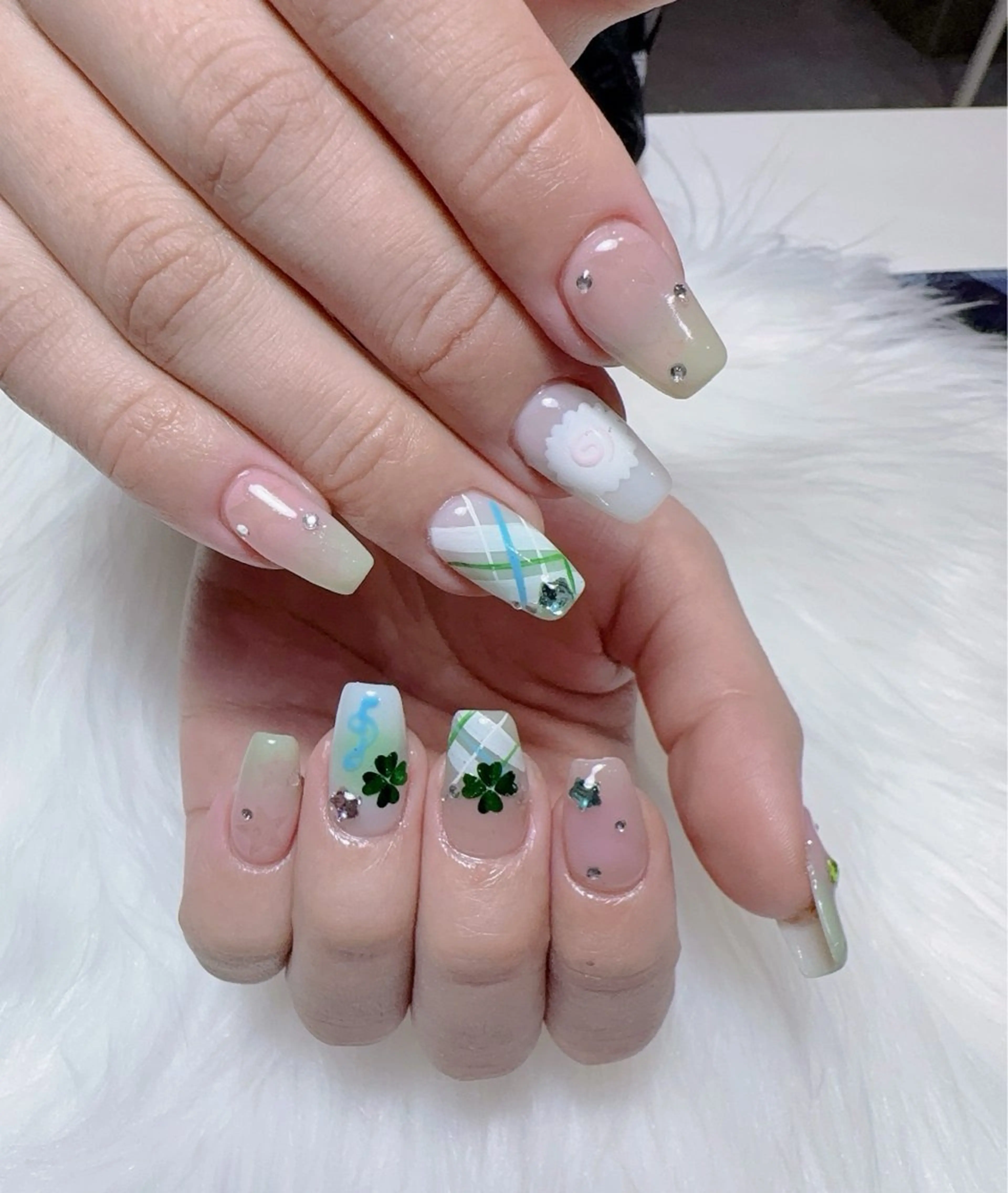 ネイル ハンドネイル Hana&salon あやかのネイルデザイン