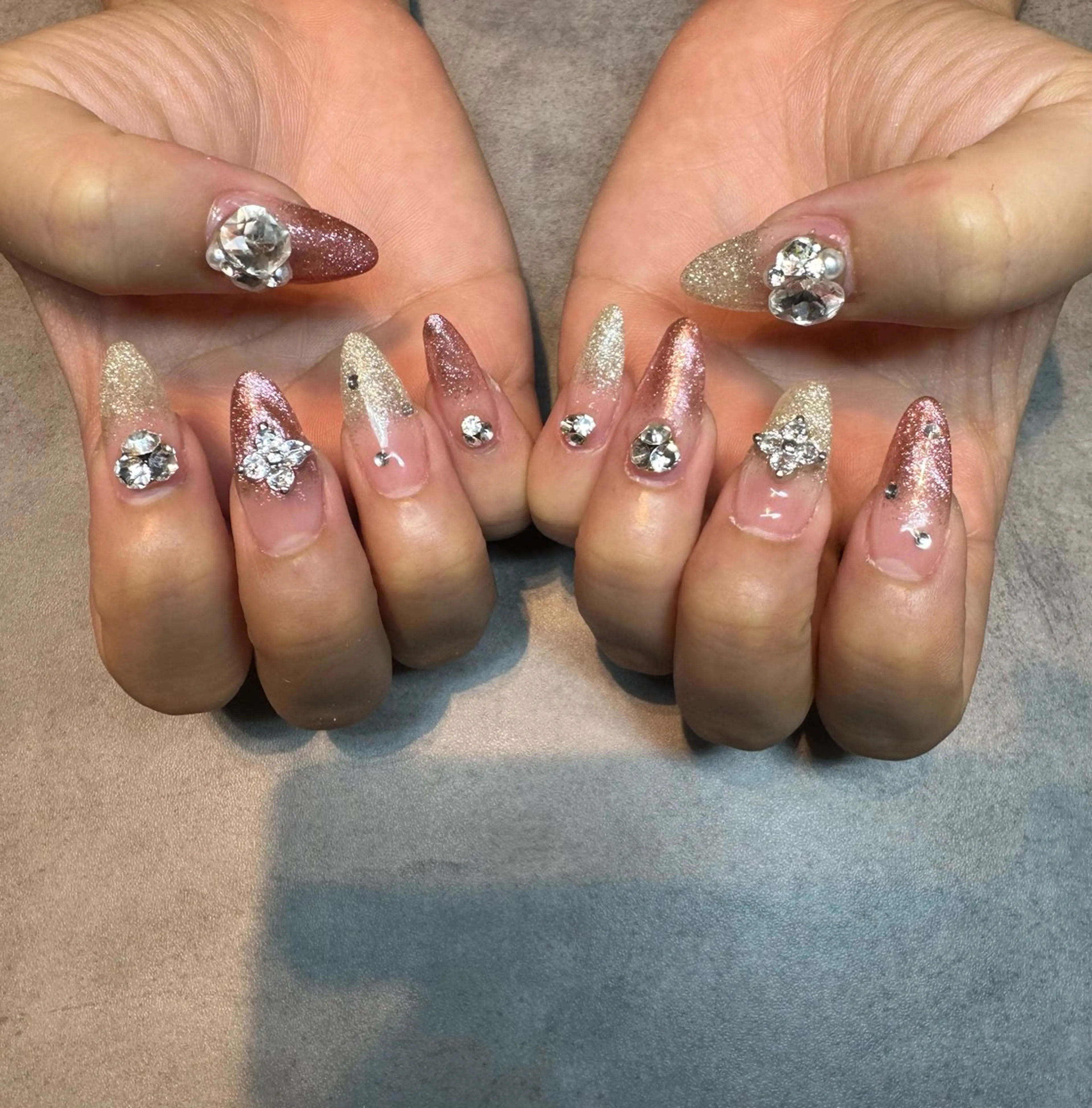 ネイル 長さ出し i.Rily. Okamotoのネイルデザイン
