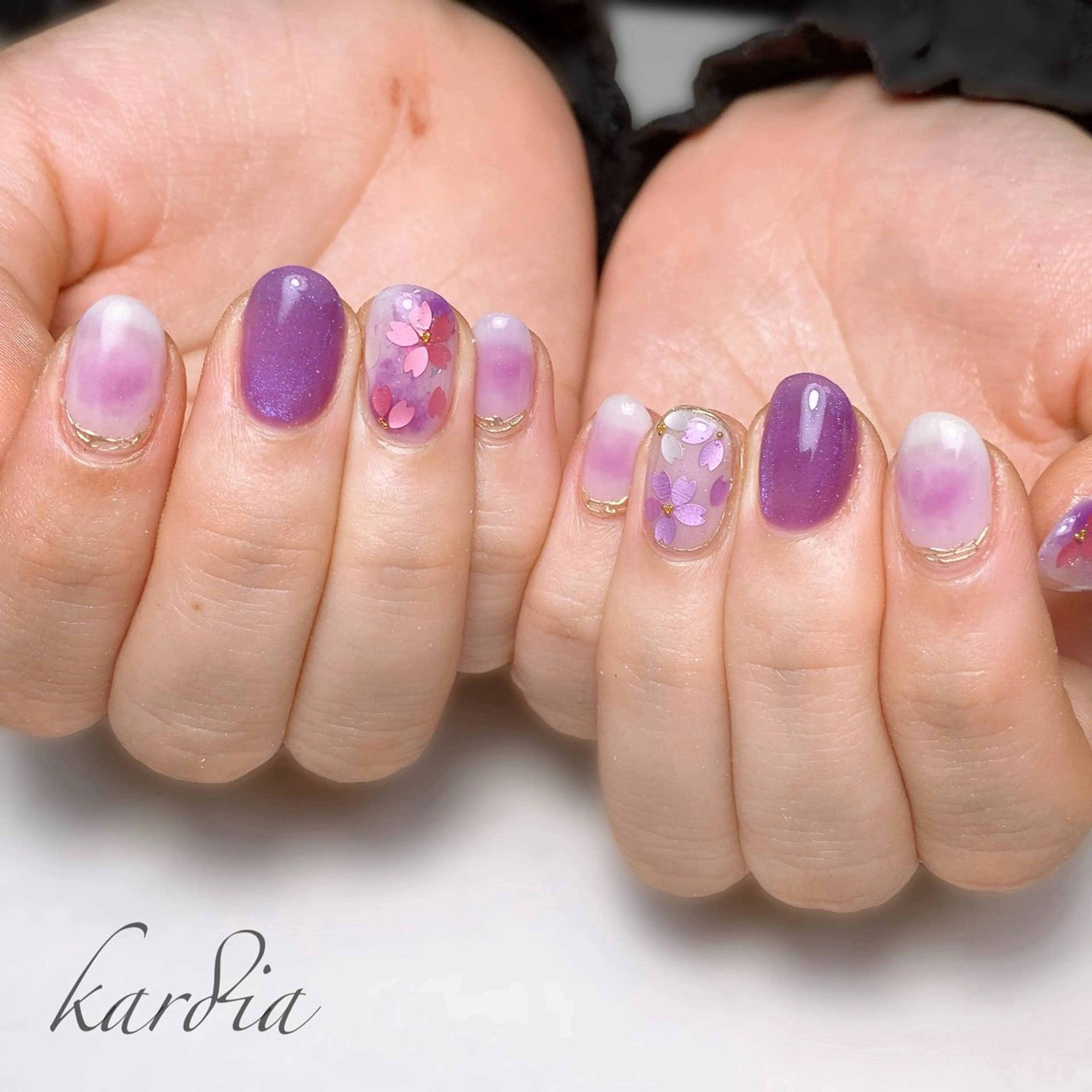 ネイル ハンドネイル καρδιά -ｶﾙﾃﾞｨｱ-のネイルデザイン