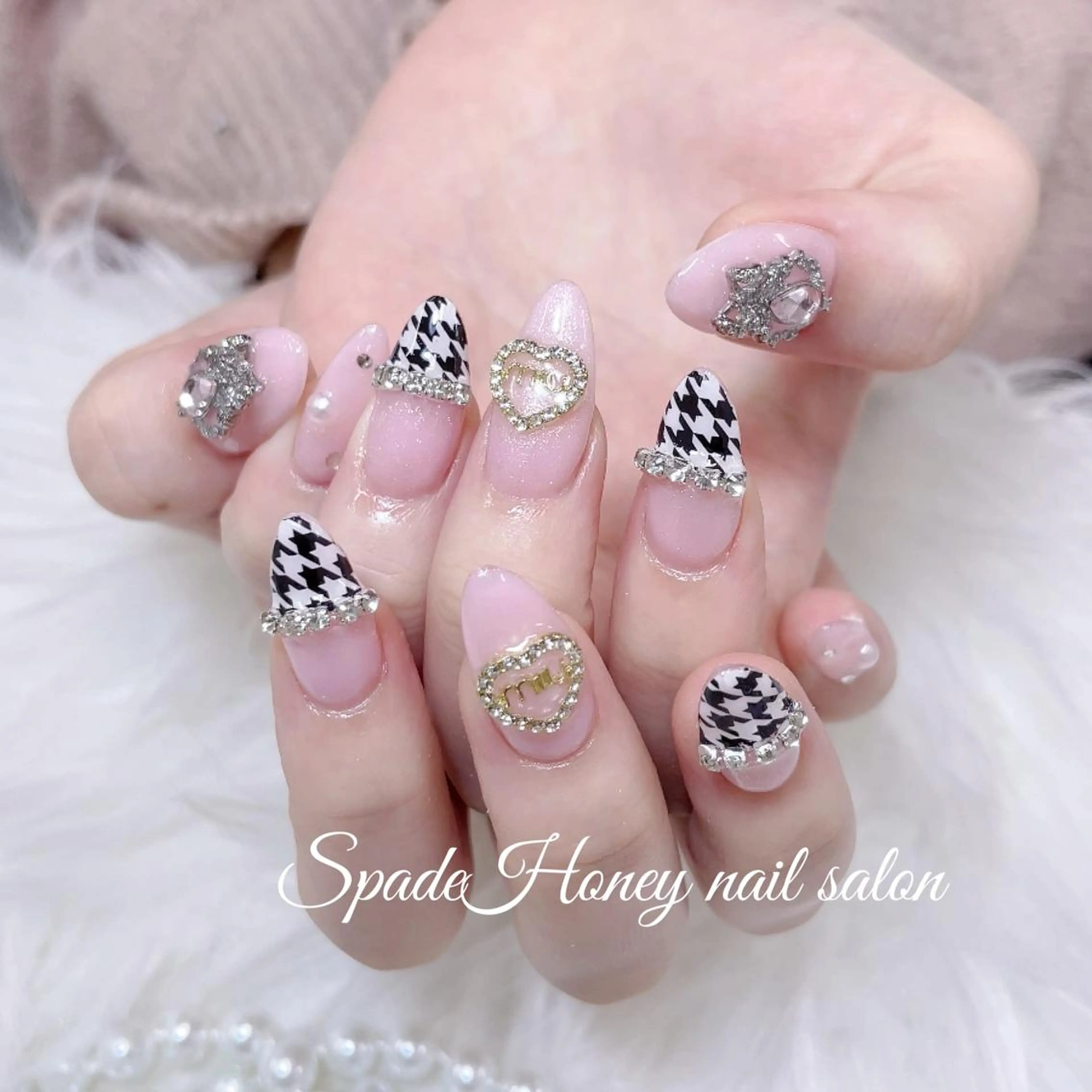 ネイル 🎀ななみん 🎀のネイルデザイン