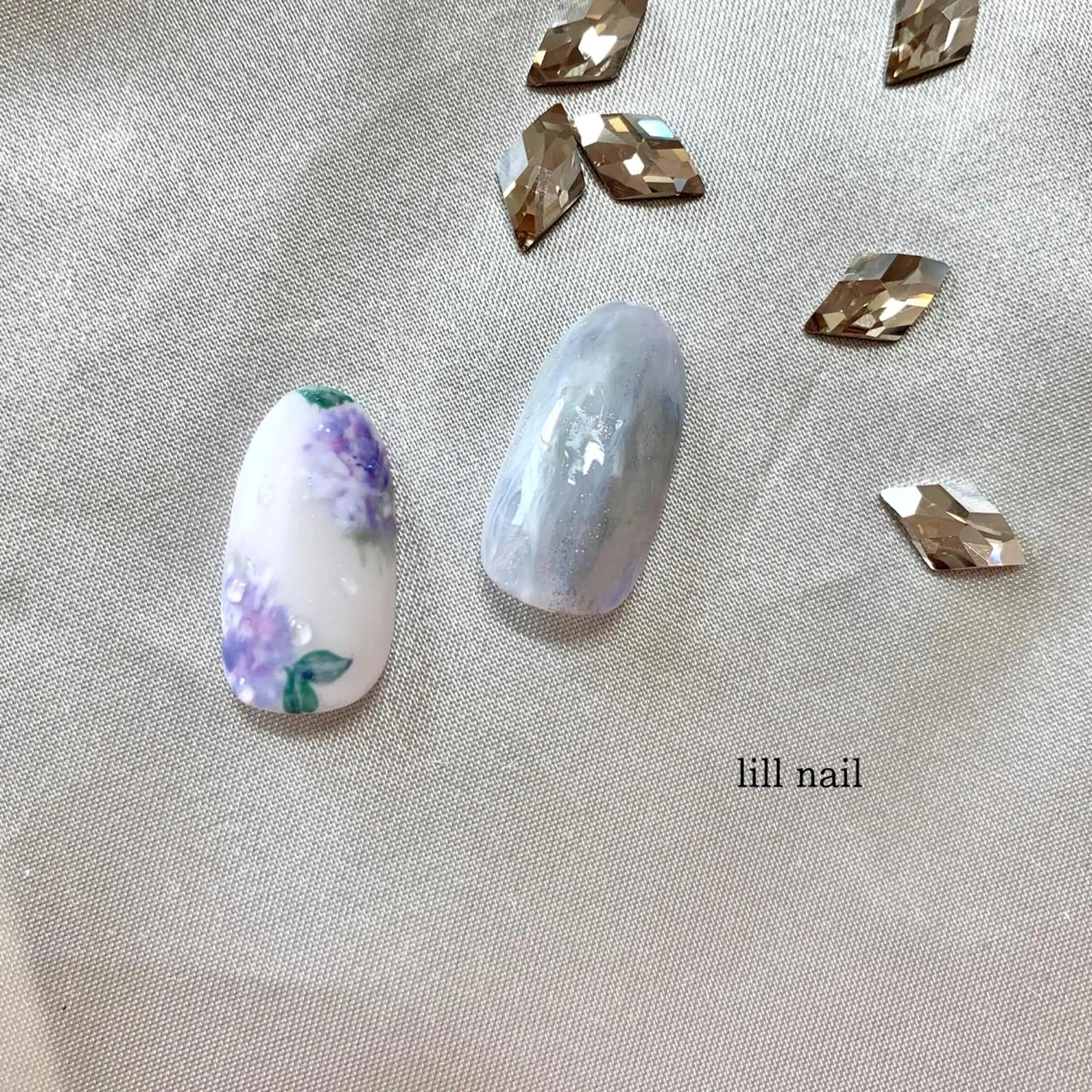 ミディアム pllia beautyのネイルデザイン